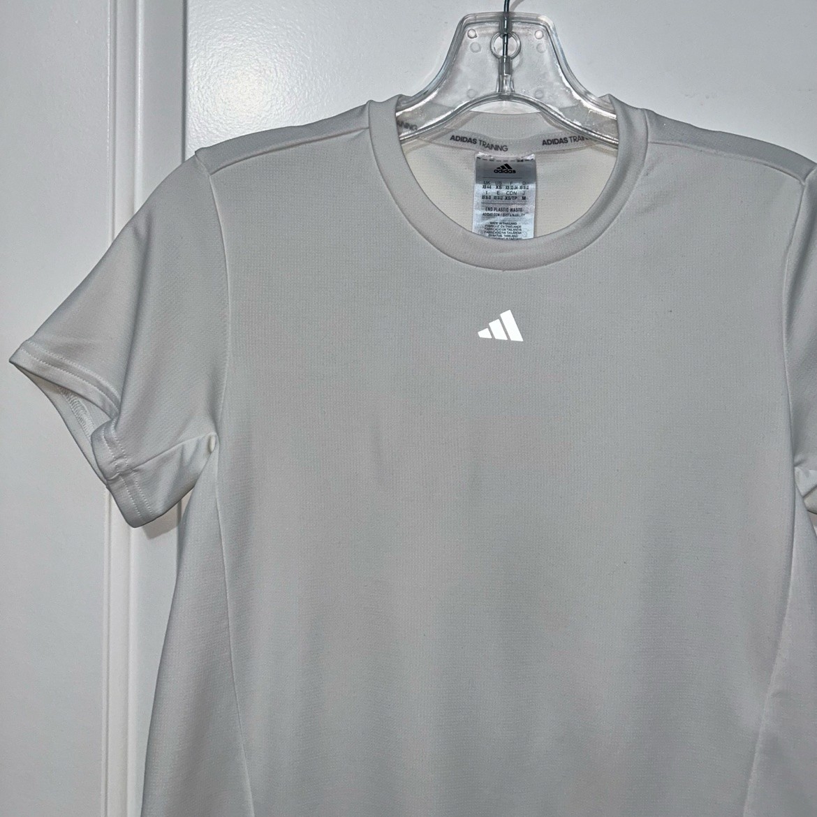 Adidas Training White Short-Sleeve Tee – XS, Like New - photo 2