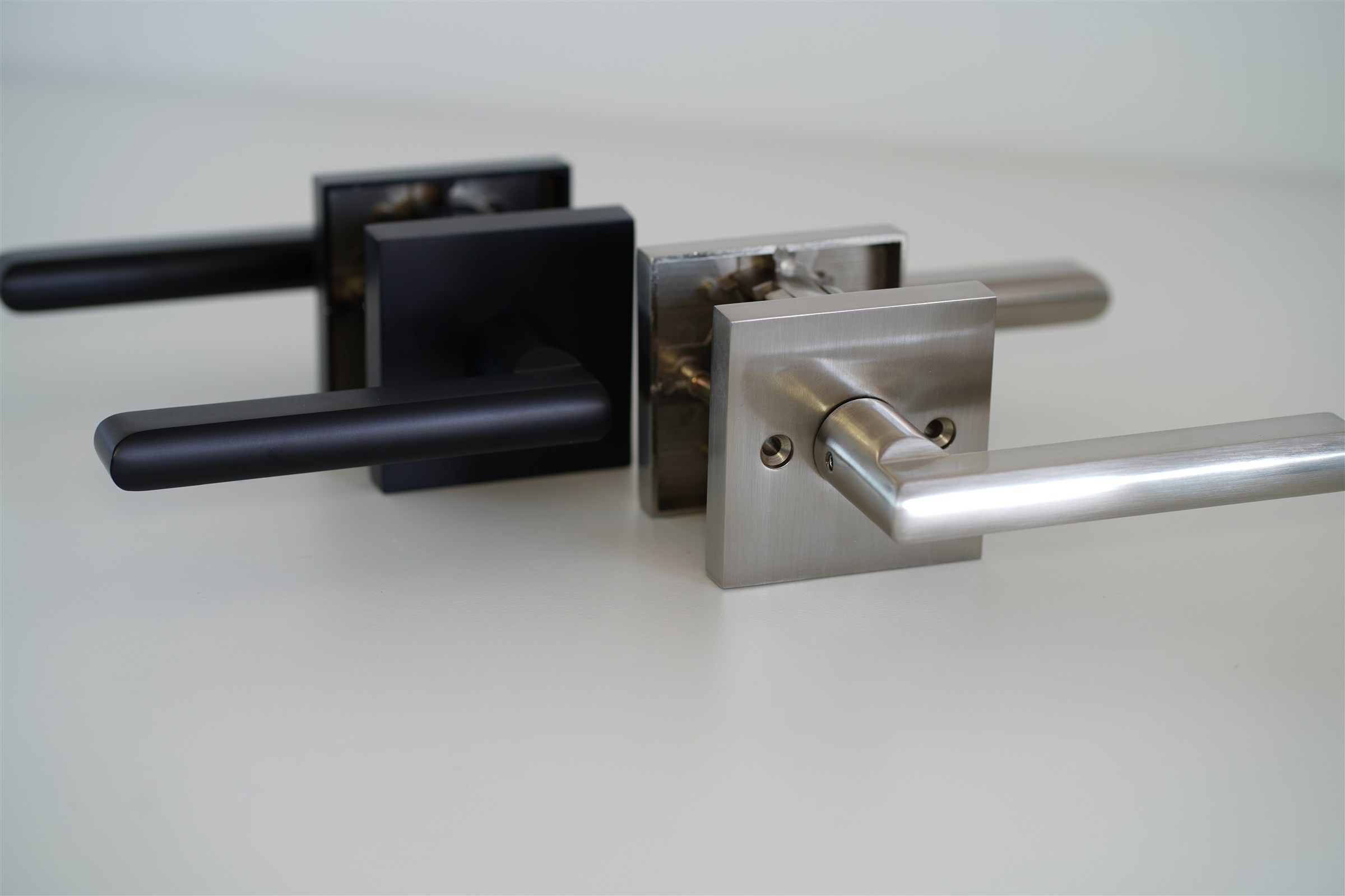 New KJ Keyed Entrance Door Lever - photo 4