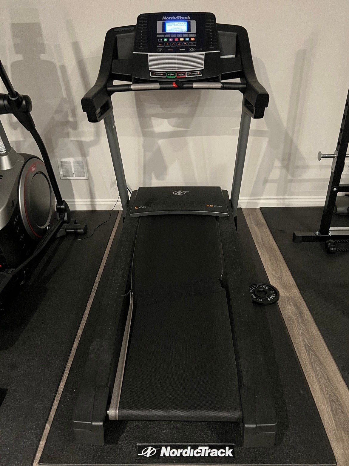 NordicTrack C600 Treadmill - Belt Snapped, For Parts/Repair