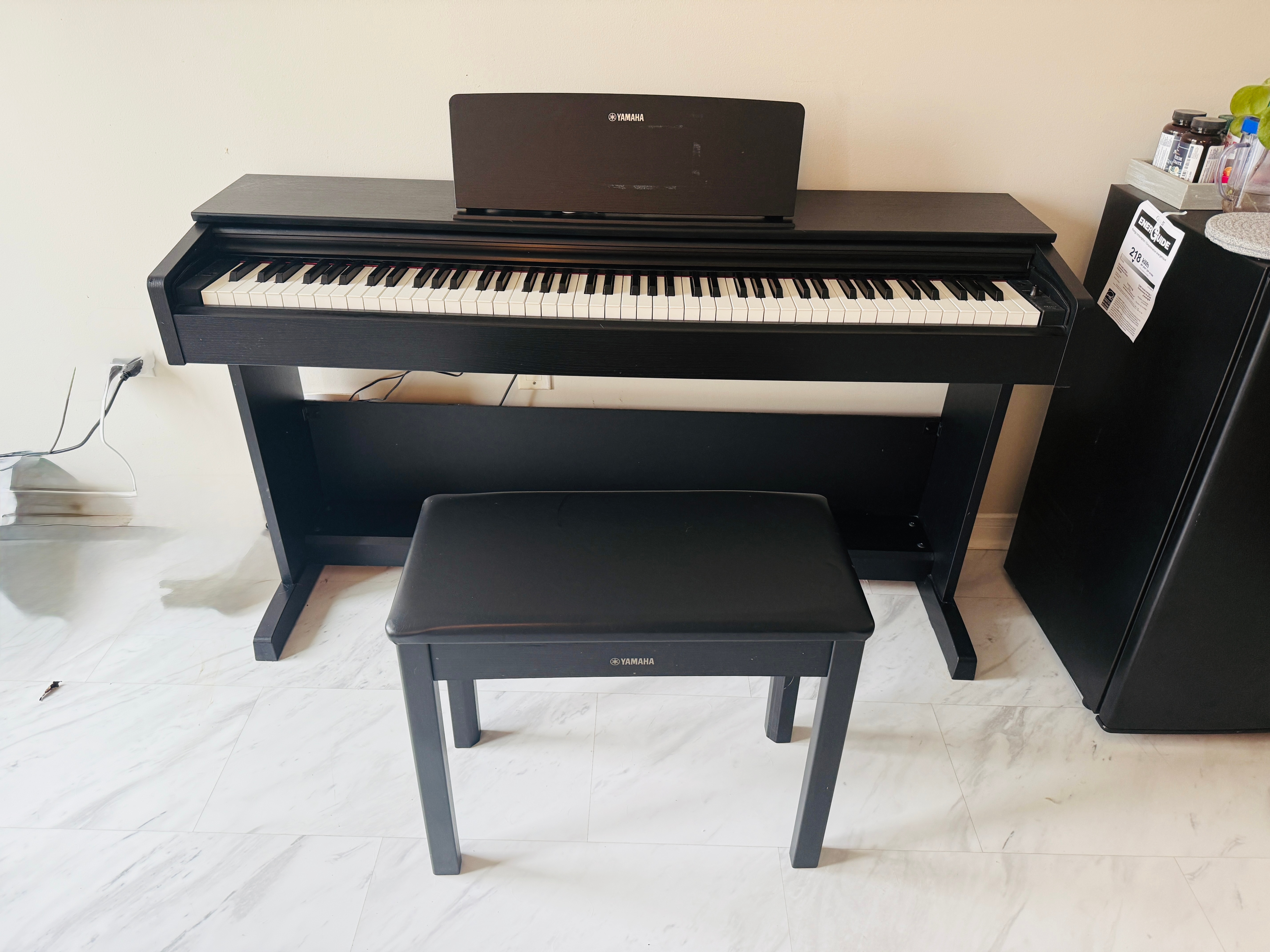 Yamaha Arius YDP-103 Digital Piano with Bench (Mint Condition) - photo 2