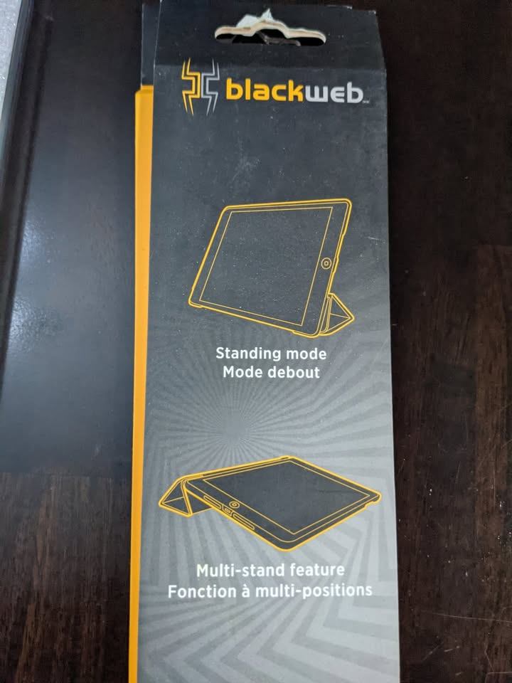 Blackweb Folio Case for iPad 7th Gen 10.2" & iPad Air 10.5" - photo 3