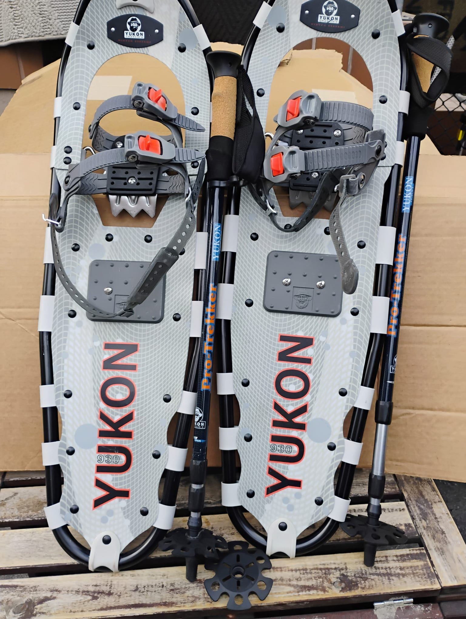 Yukon Charlie's 930 Snowshoes and Trekking Poles