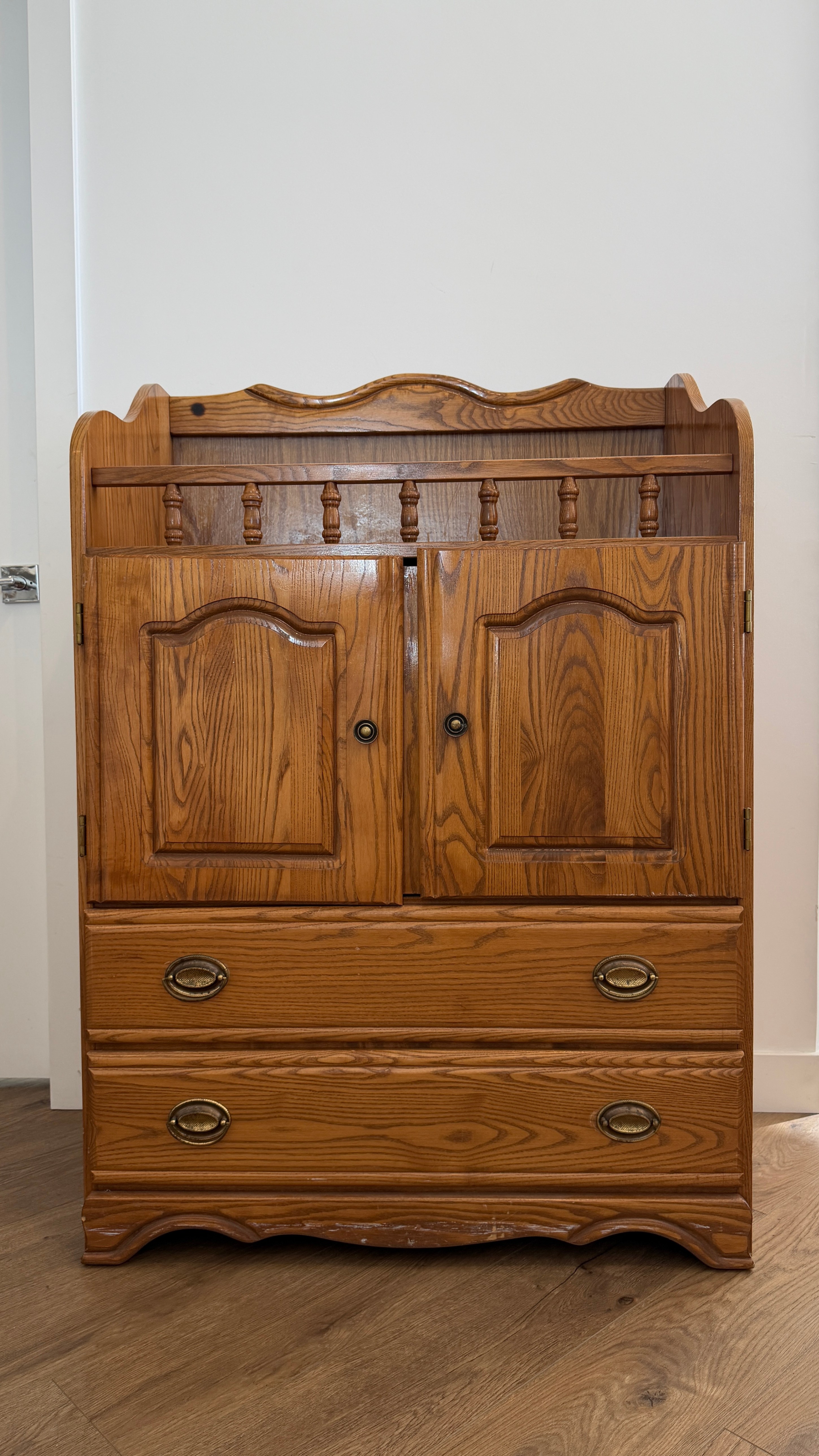 Multipurpose Storage Cabinet / Dresser / Microwave Stand