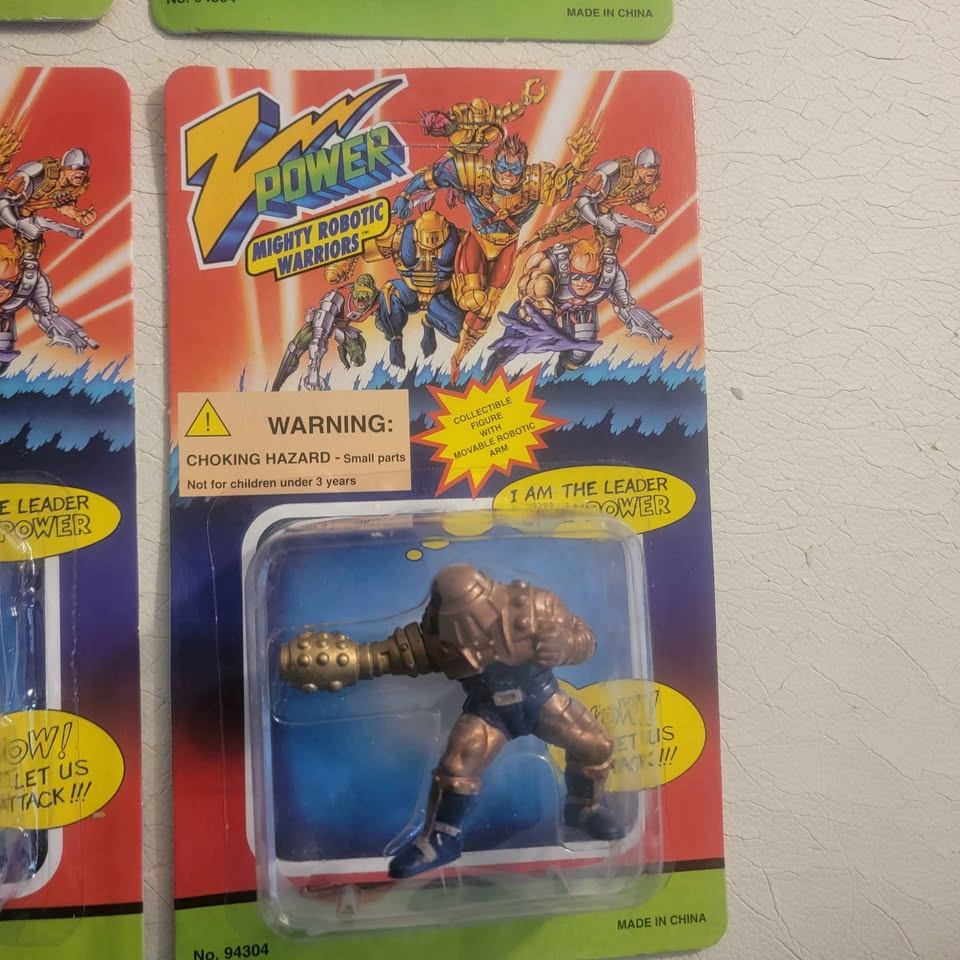 6 vintage Z Power Mighty Robotic Warriors action figures - photo 4