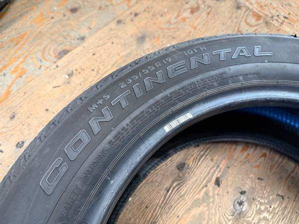 1 X single 235/55/19 Continental Sport contact LX Sport with 65% - photo 5