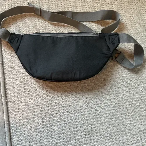 Puma Black Fanny Pack - photo 2