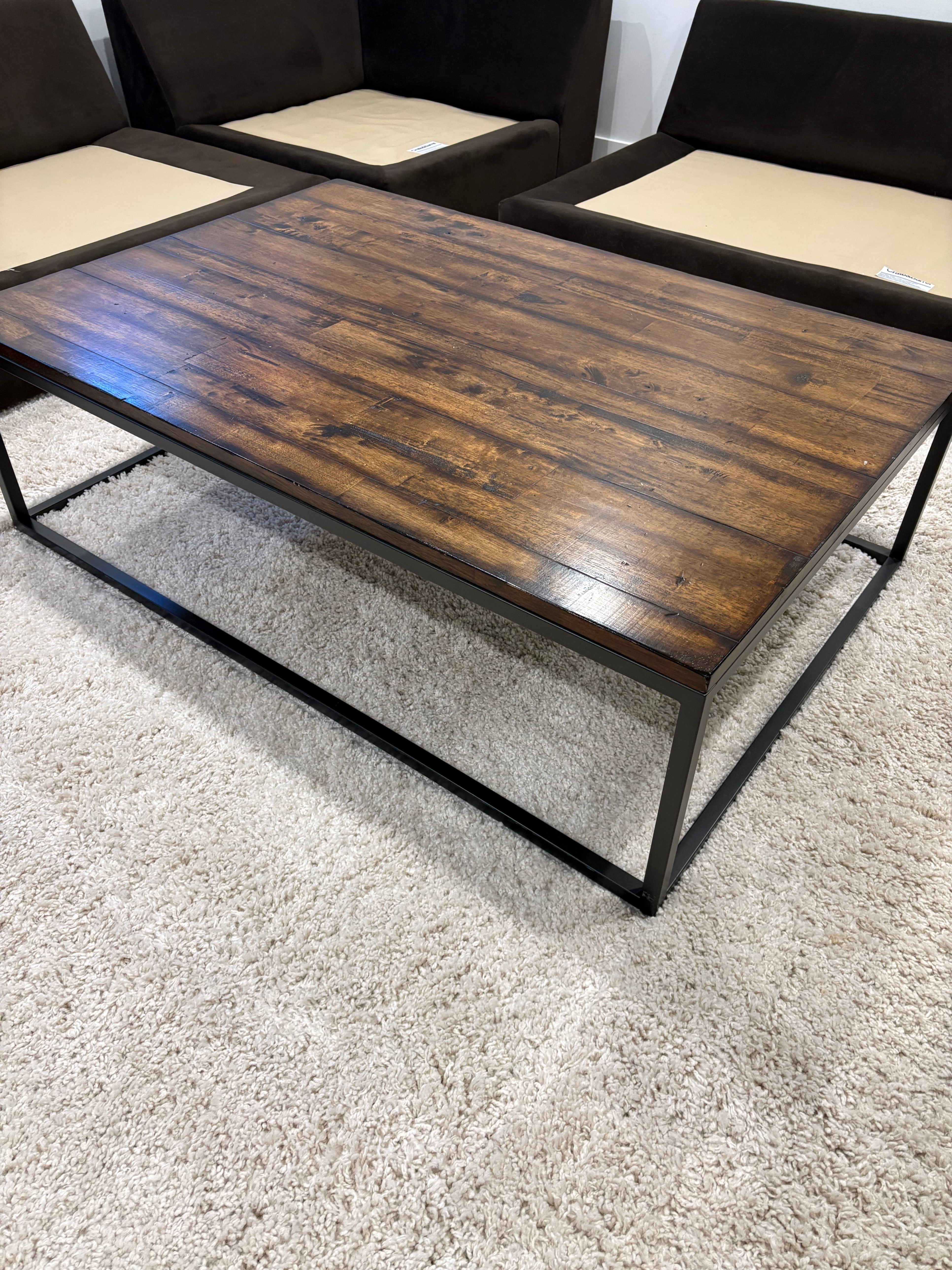 Large coffee table and 2 large end tables