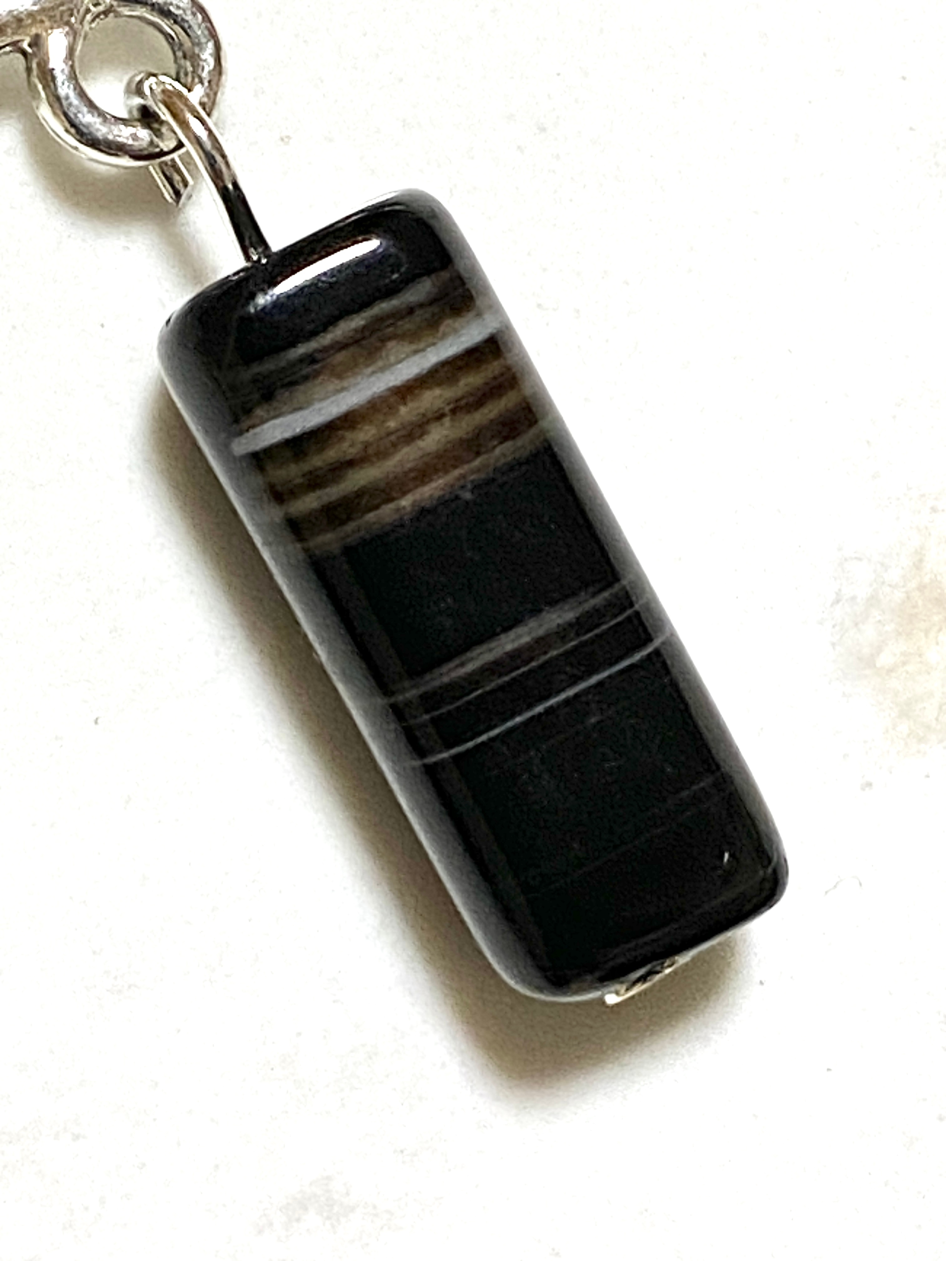 Dark Agate Celtic Trinity Earrings, Sterling Silver Hook - photo 3