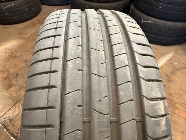 1 X single 245/35/20 95Y Pirelli Pzero PZ4 MOE RFT 98% tread - photo 3