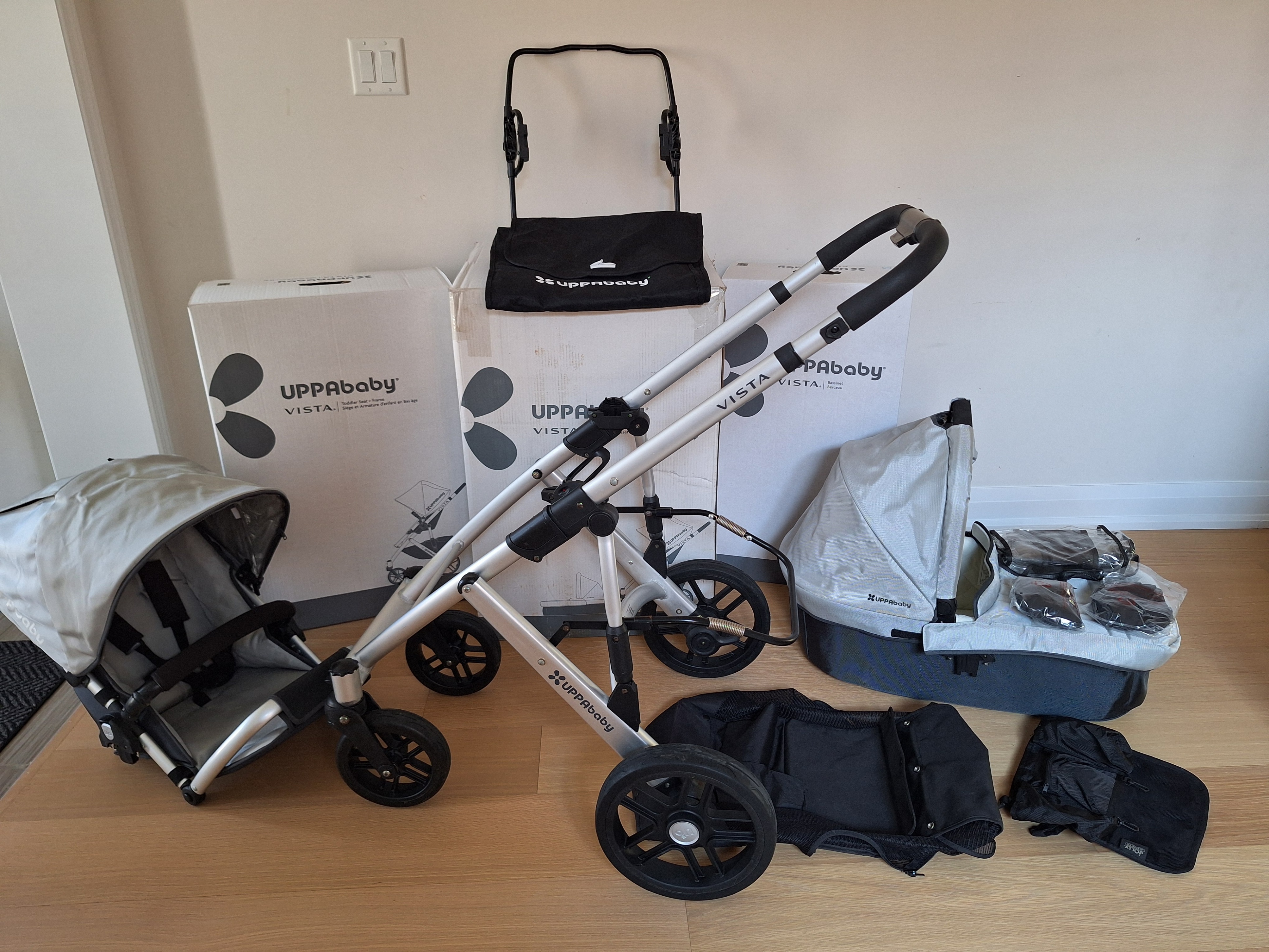UPPAbaby Vista complete stroller system (includes orig boxes)