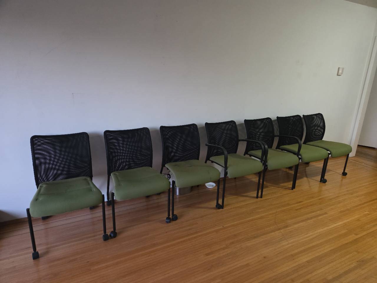 7 Highmark Team Up Office / Guest Chairs – Green & Black