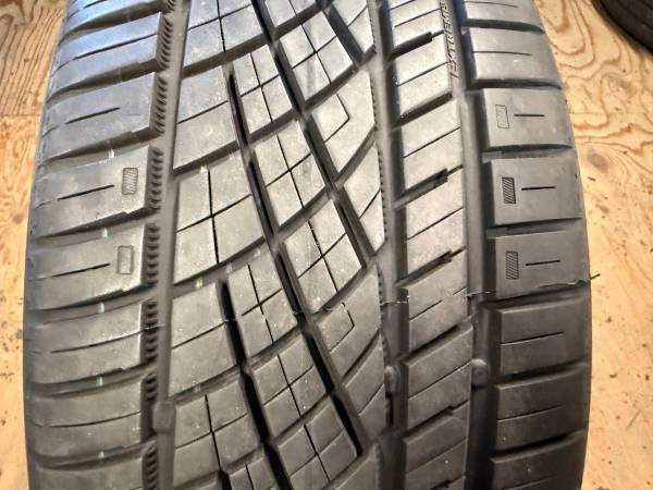 1 X single 225/40/19 Continental extreme contact DWS 06+ w 90% - photo 2