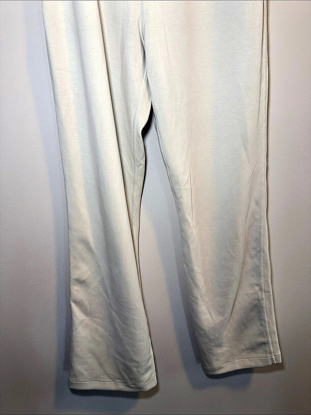 Lululemon softstream Mid-Rise Wide-Leg Pant White Size 8 - photo 3