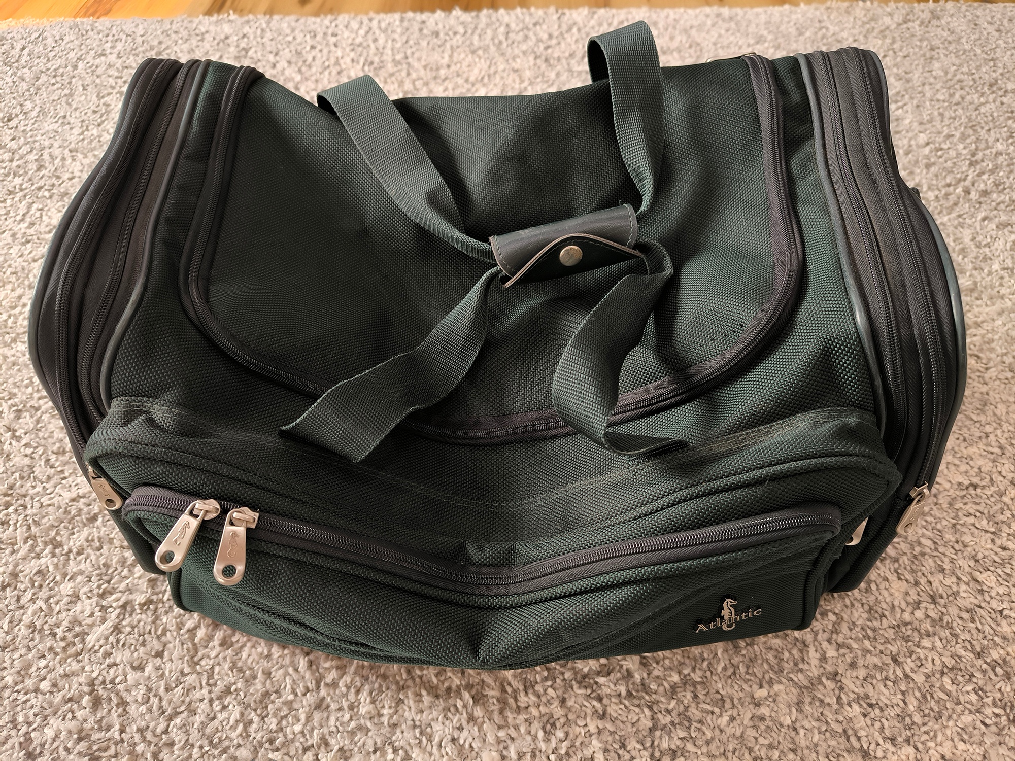 Atlantic Luggage Bag - Excellent Condition