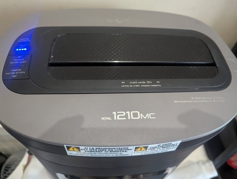 Royal Consumer 12-sheet Micro-cut Shredder - photo 3