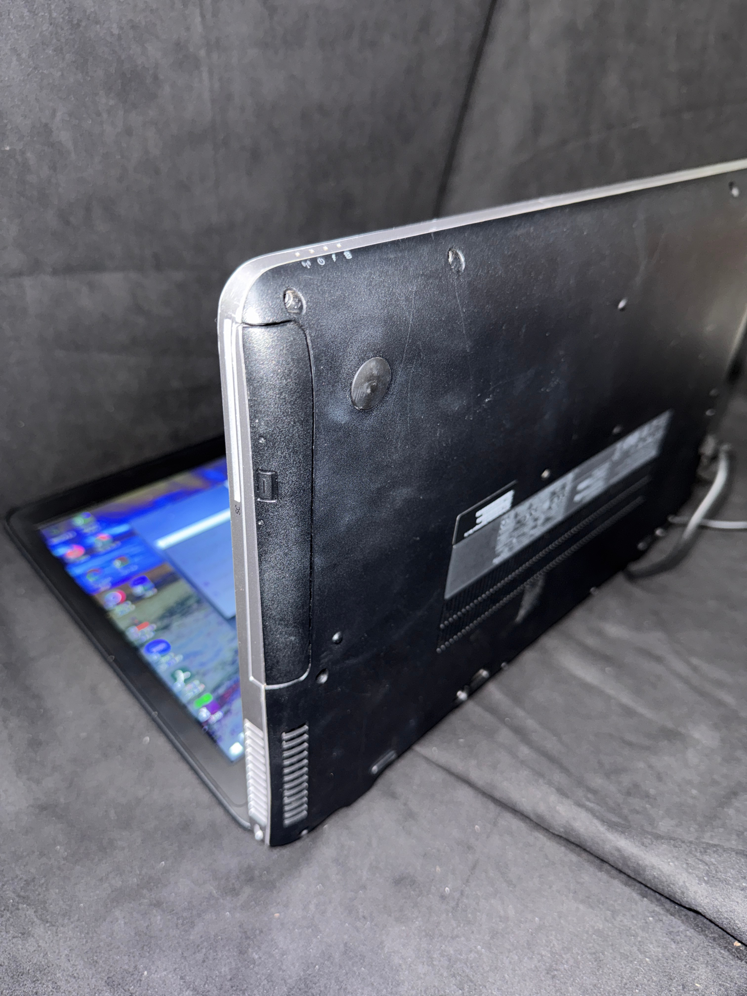 $20 (As is)  HP ProBook 650 G2 Laptop - photo 3