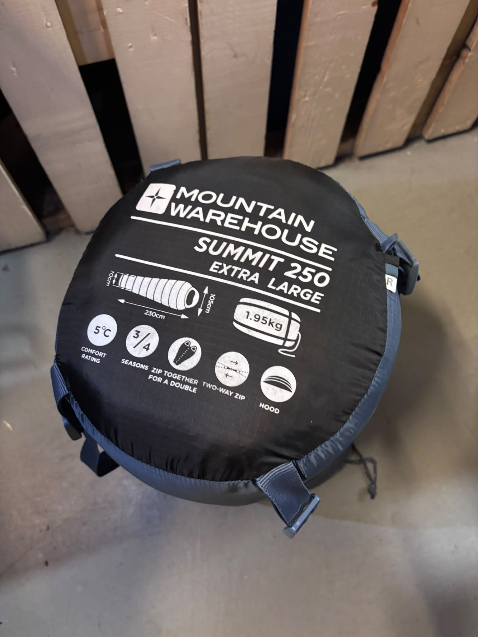 Mountain Warehouse Summit 250 Extra Large Sleeping Bag - photo 2