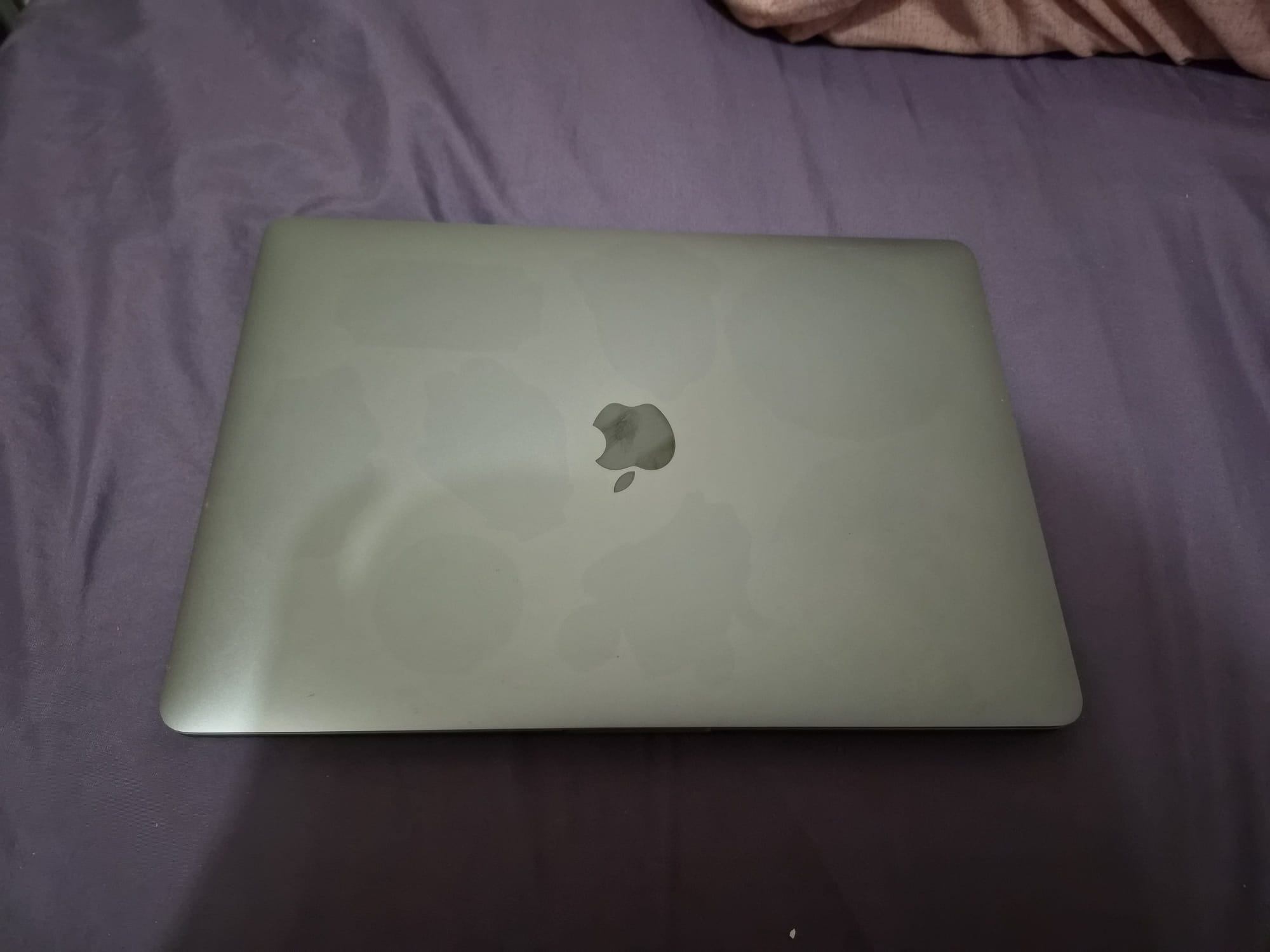 MacBook Pro 13-inch M1 2020 - photo 2