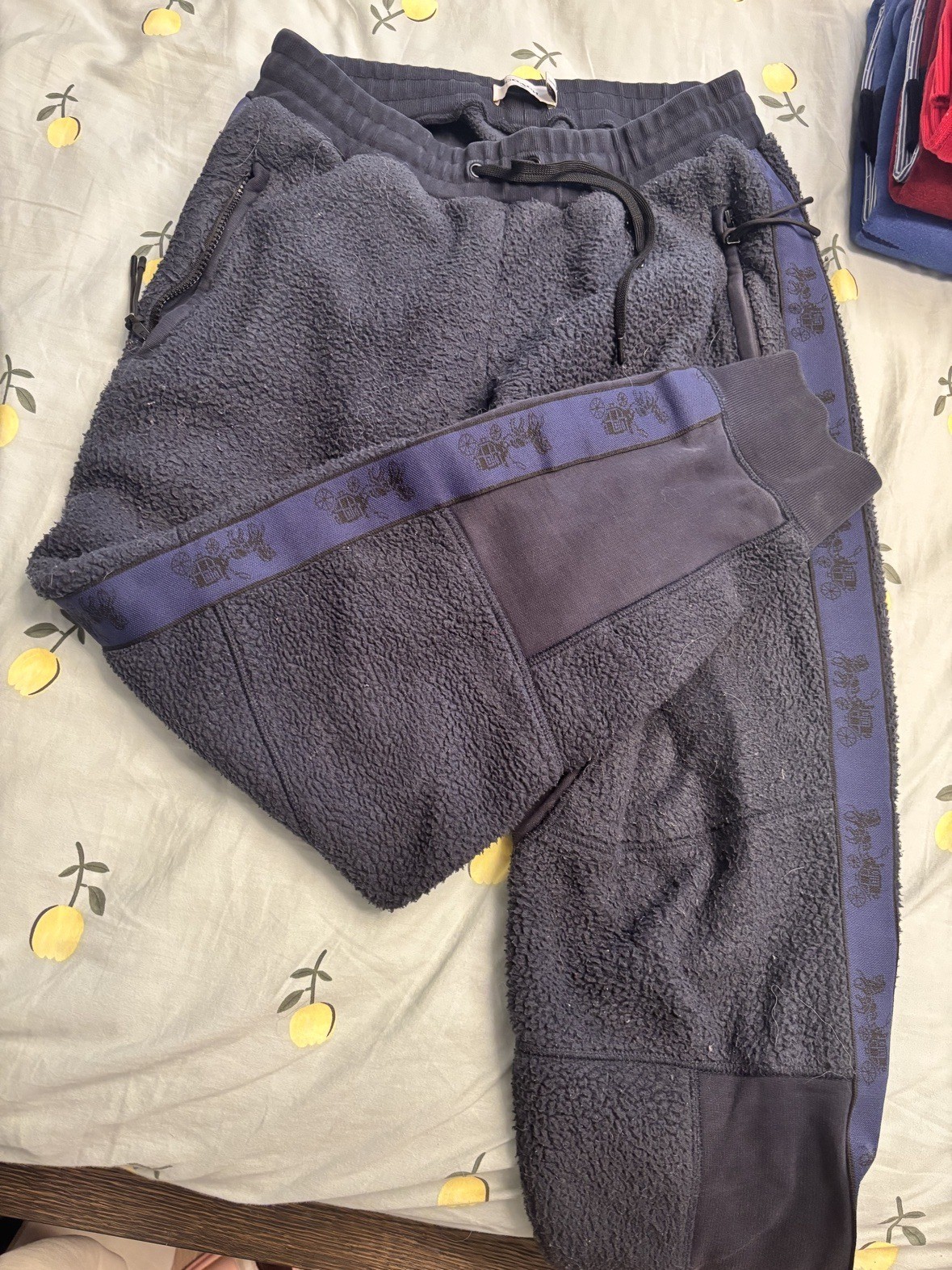 Coach fleece sweatpants — navy, fleece-lined (like new)