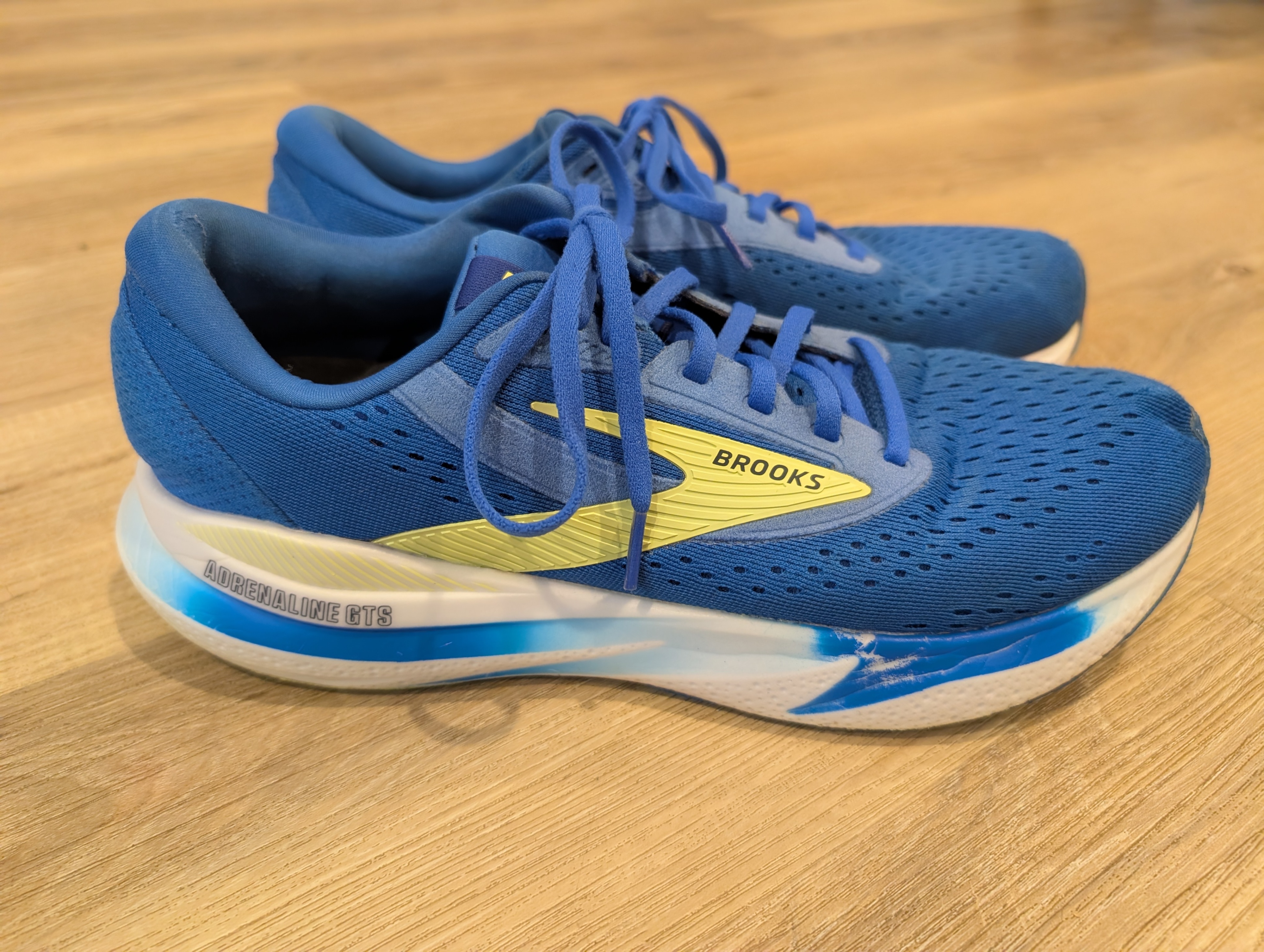 Brooks Adrenaline GTS 24 Men's Running Shoes - Size 9 US - photo 3