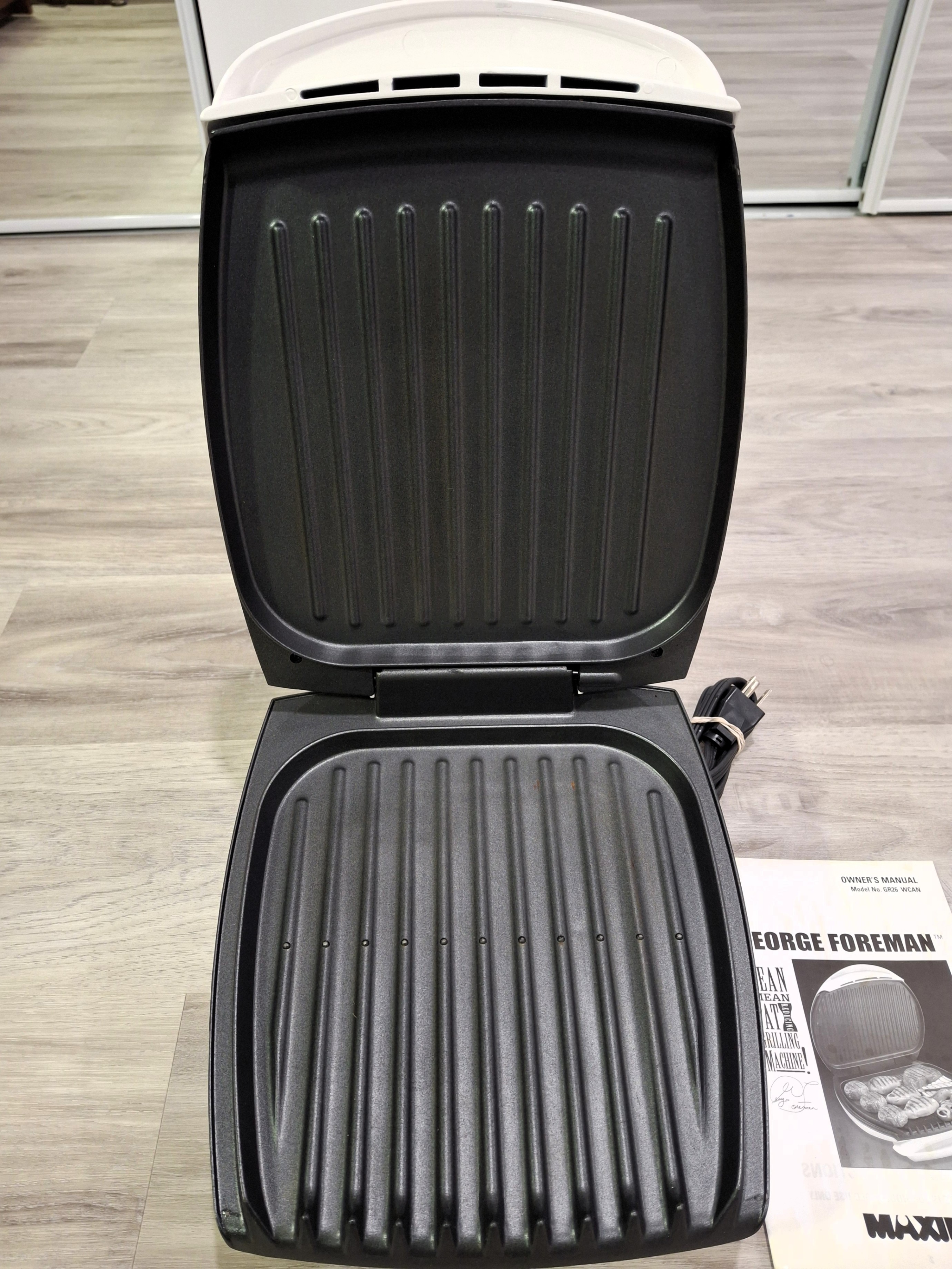 George Foreman Grill – Large, Complete Set - photo 3