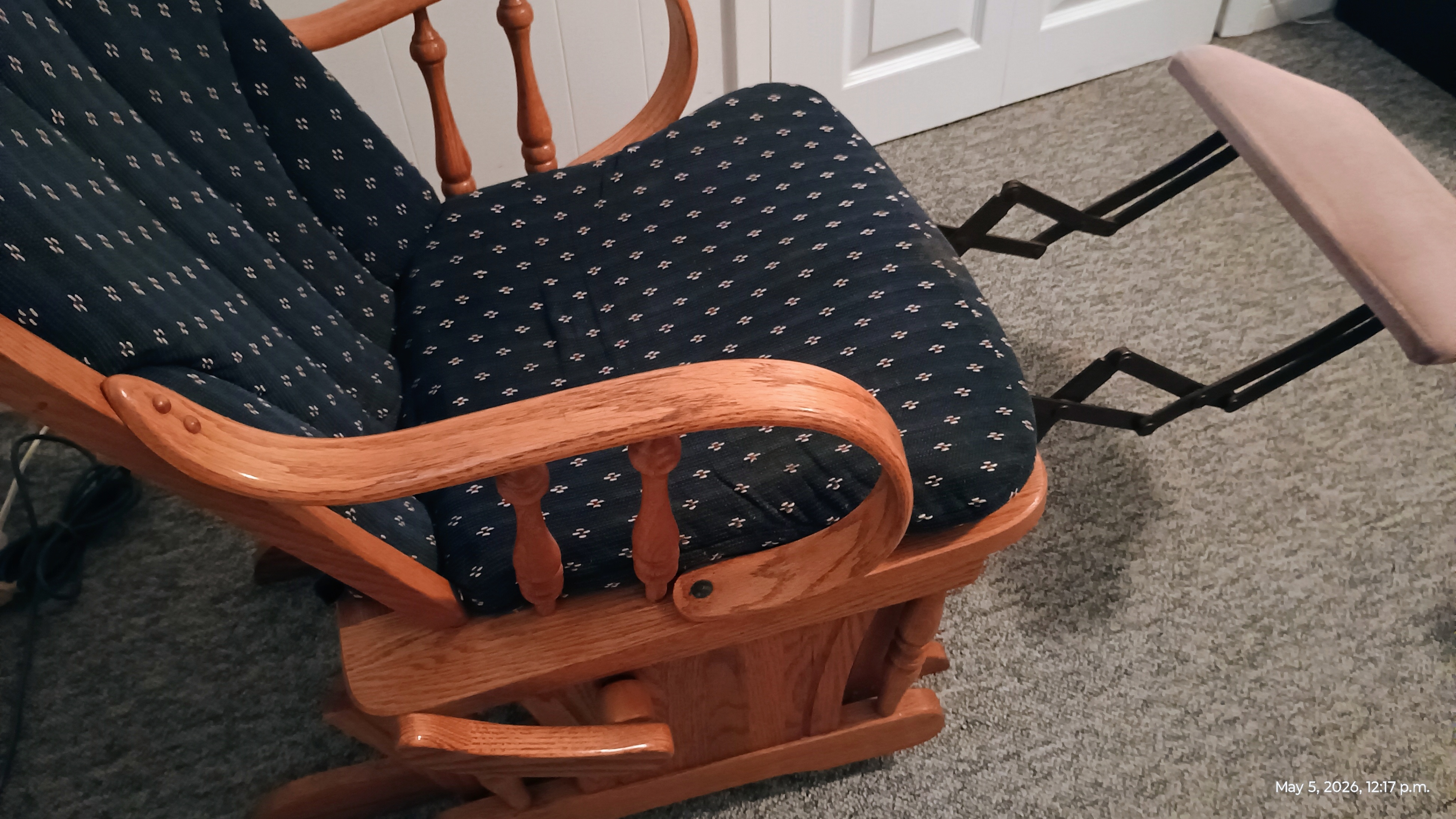 GLIDER ROCKER RECLINER - photo 4