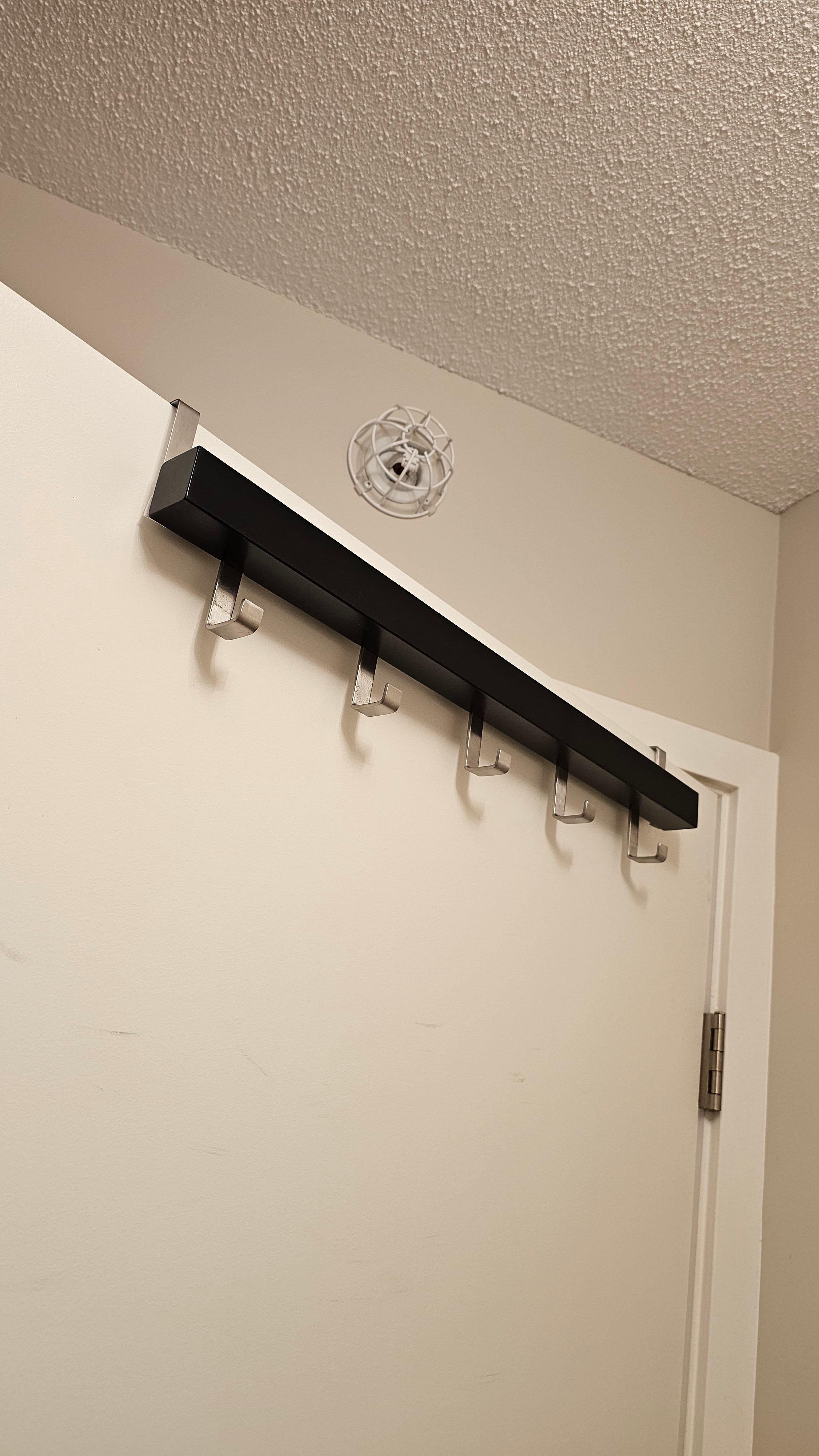 IKEA TJUSIG Wall/Door Rack + TJABBIG Basket - photo 3