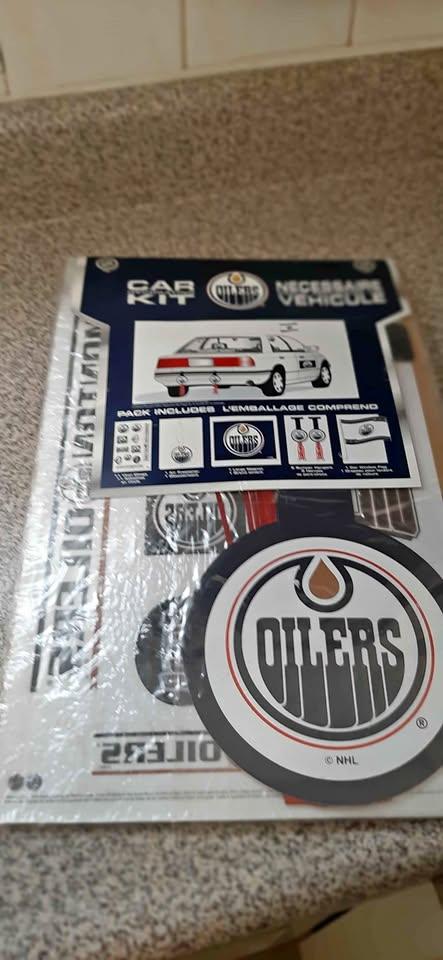 NHL Edmonton Oilers car decorating kit collectable hockey fan