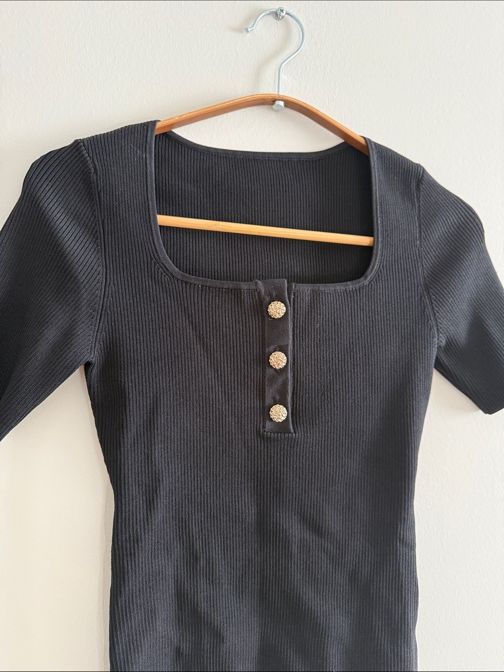 Black Ribbed Square Neck Short Sleeve Top w/ Decorative Buttons - photo 2