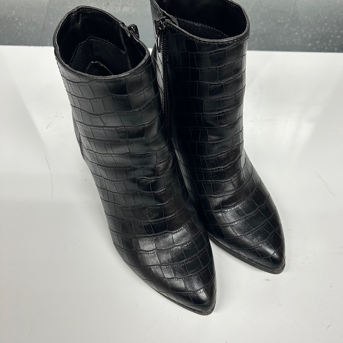 George Black Croc Ankle Boots – US 6, Like New - photo 2