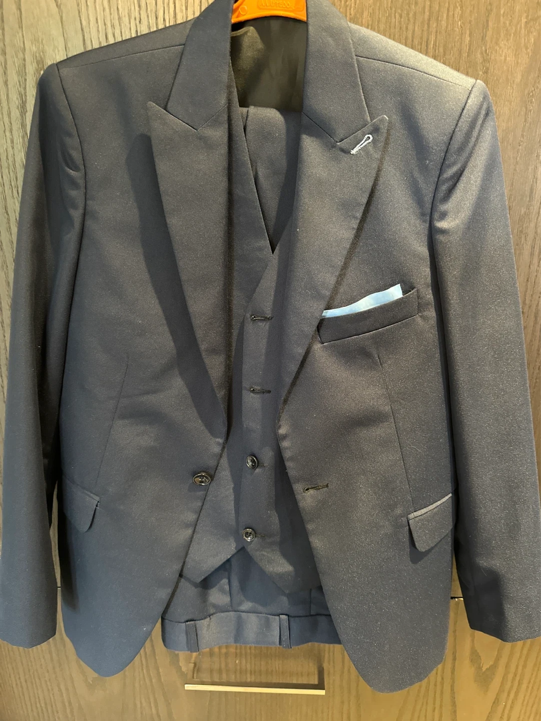 Youth 's 3-Piece Suit