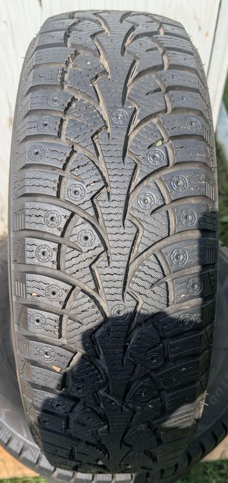 185 65 R15 M+S Zmax WinterNova Stud I snowflake rated