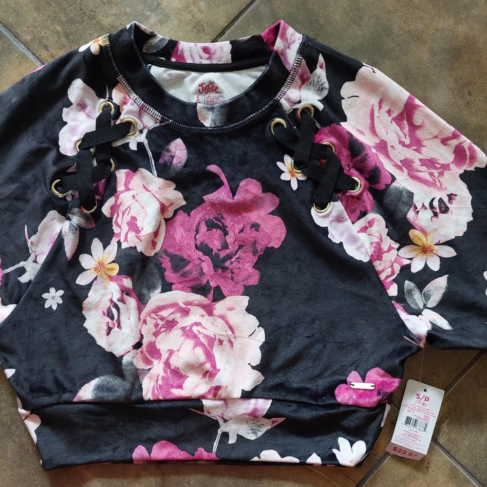 Justice Black Floral Lace Up Sweater Top Girls S 7/8 NWT - photo 2