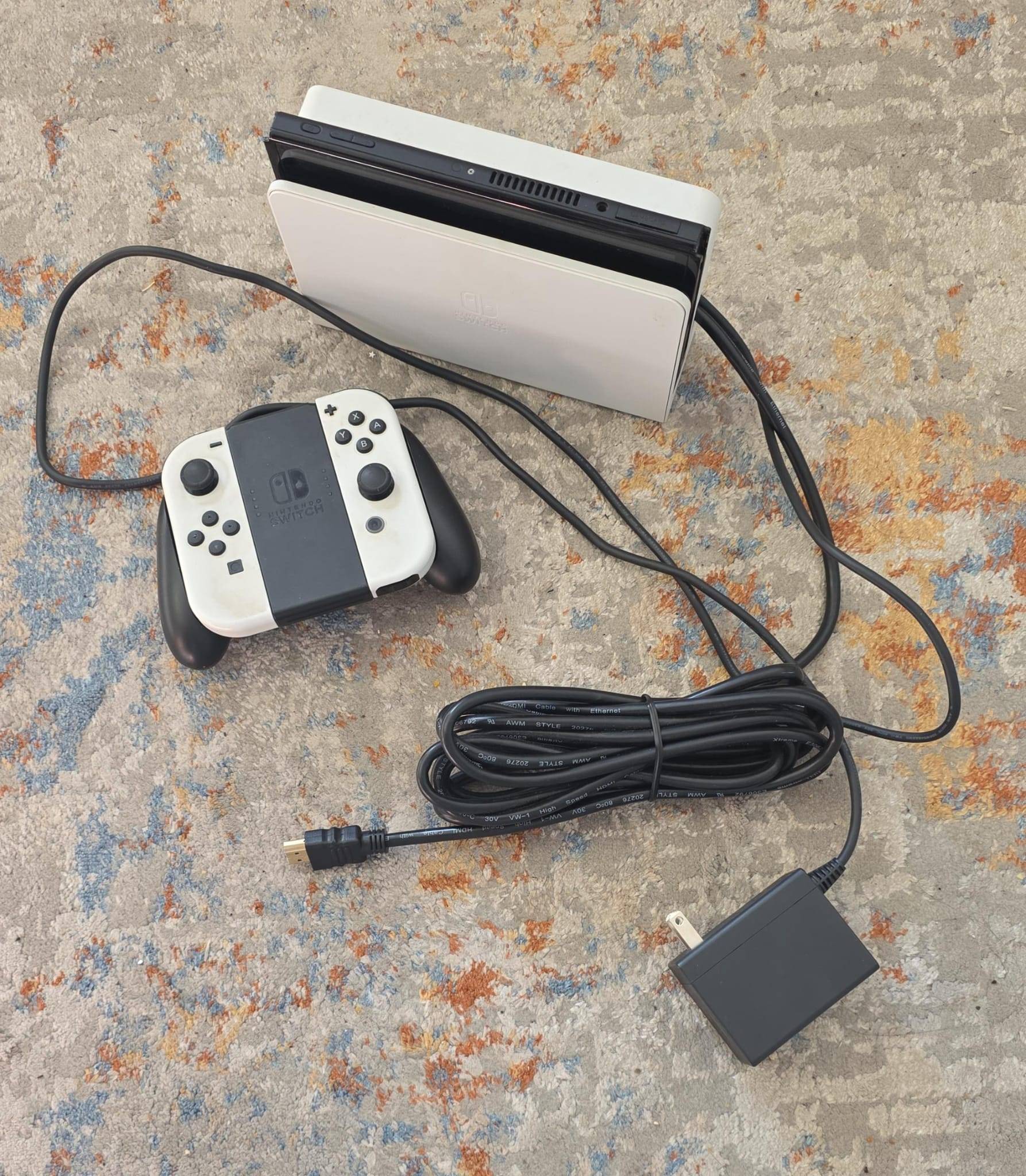Nintendo Switch - photo 5