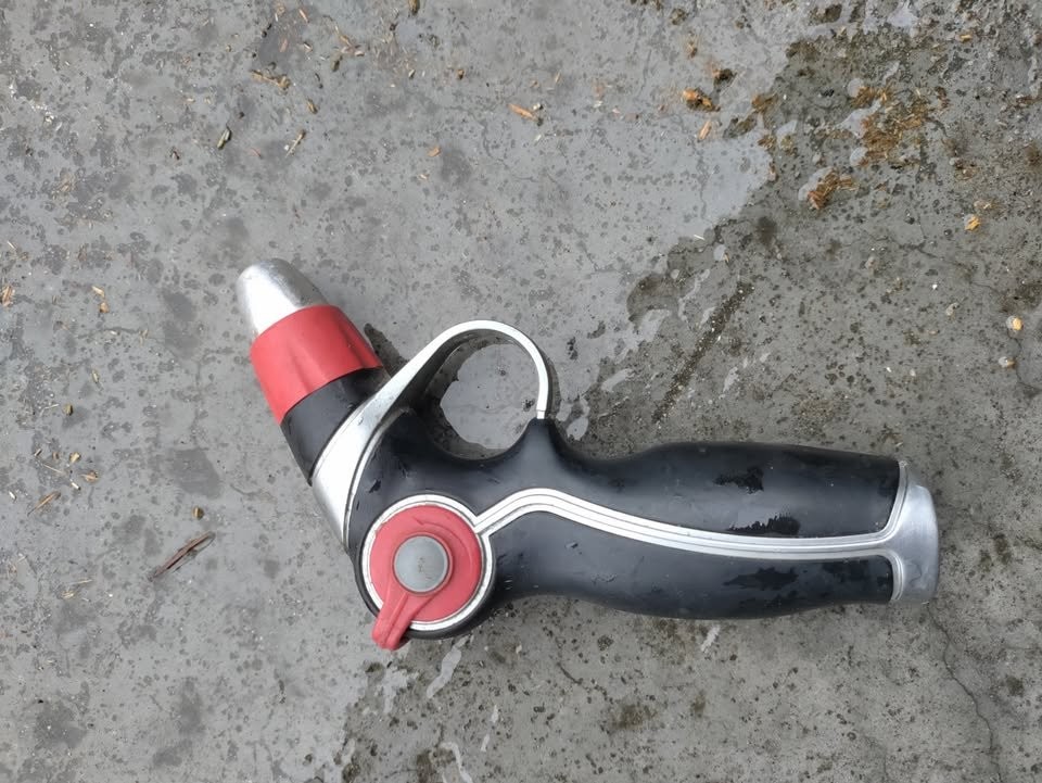 water nozzle - photo 2