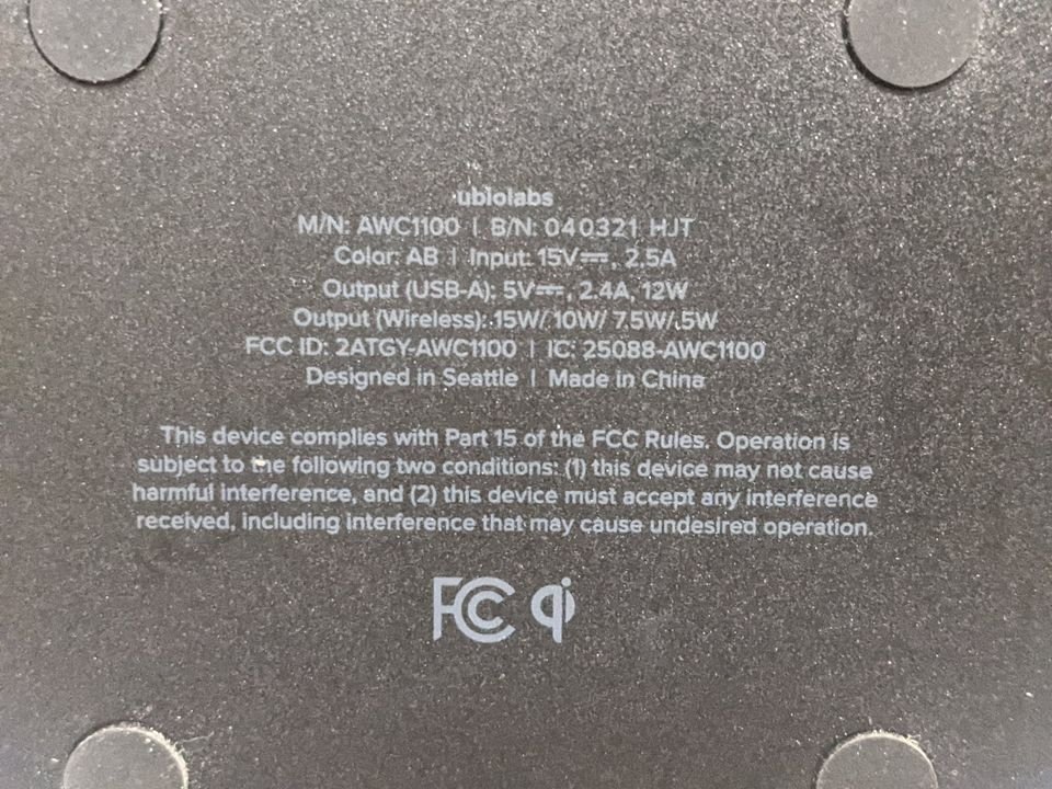 Ubio Labs Aspect 15W Wireless Charging pad, fast charger - photo 4