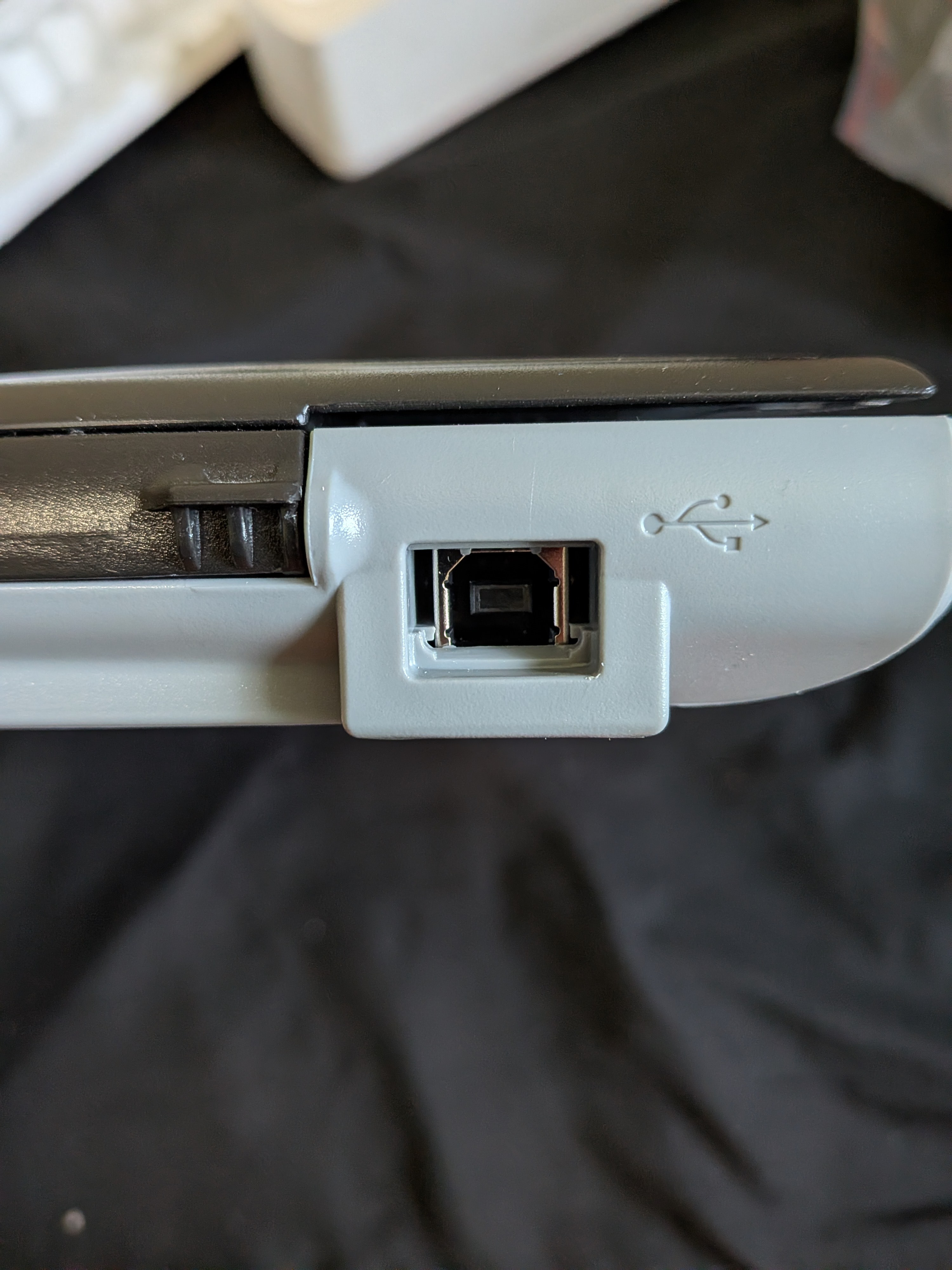 Canon CanoScan LiDE 30 Colour Image Scanner