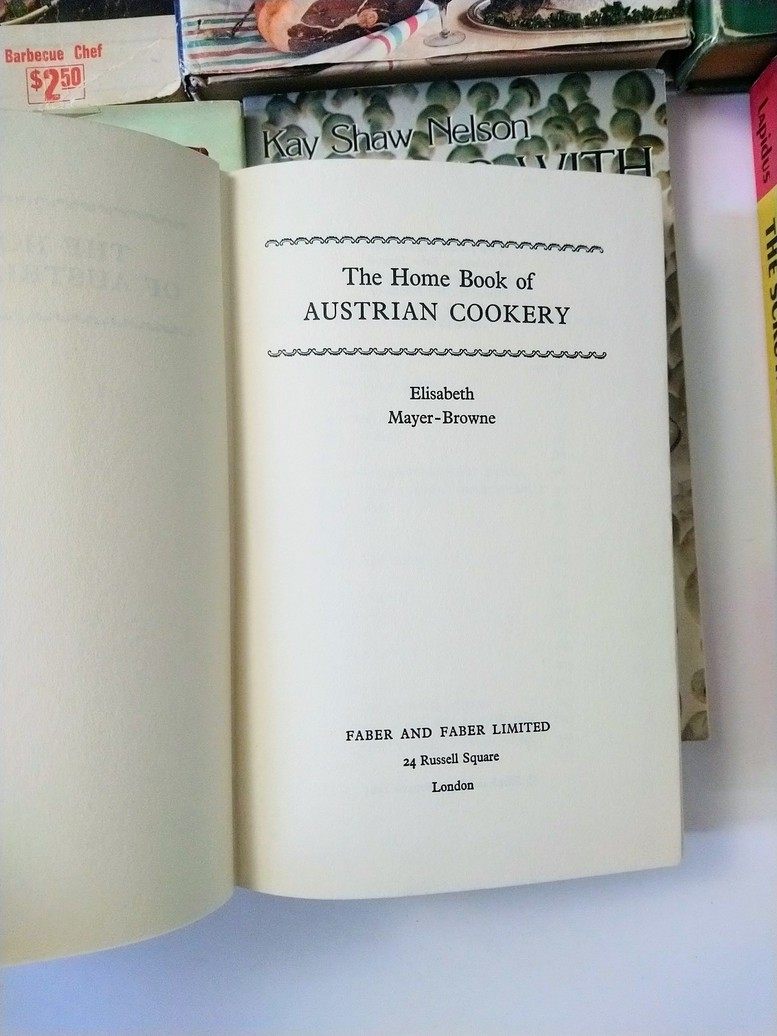 vintage Cookbooks! - photo 2