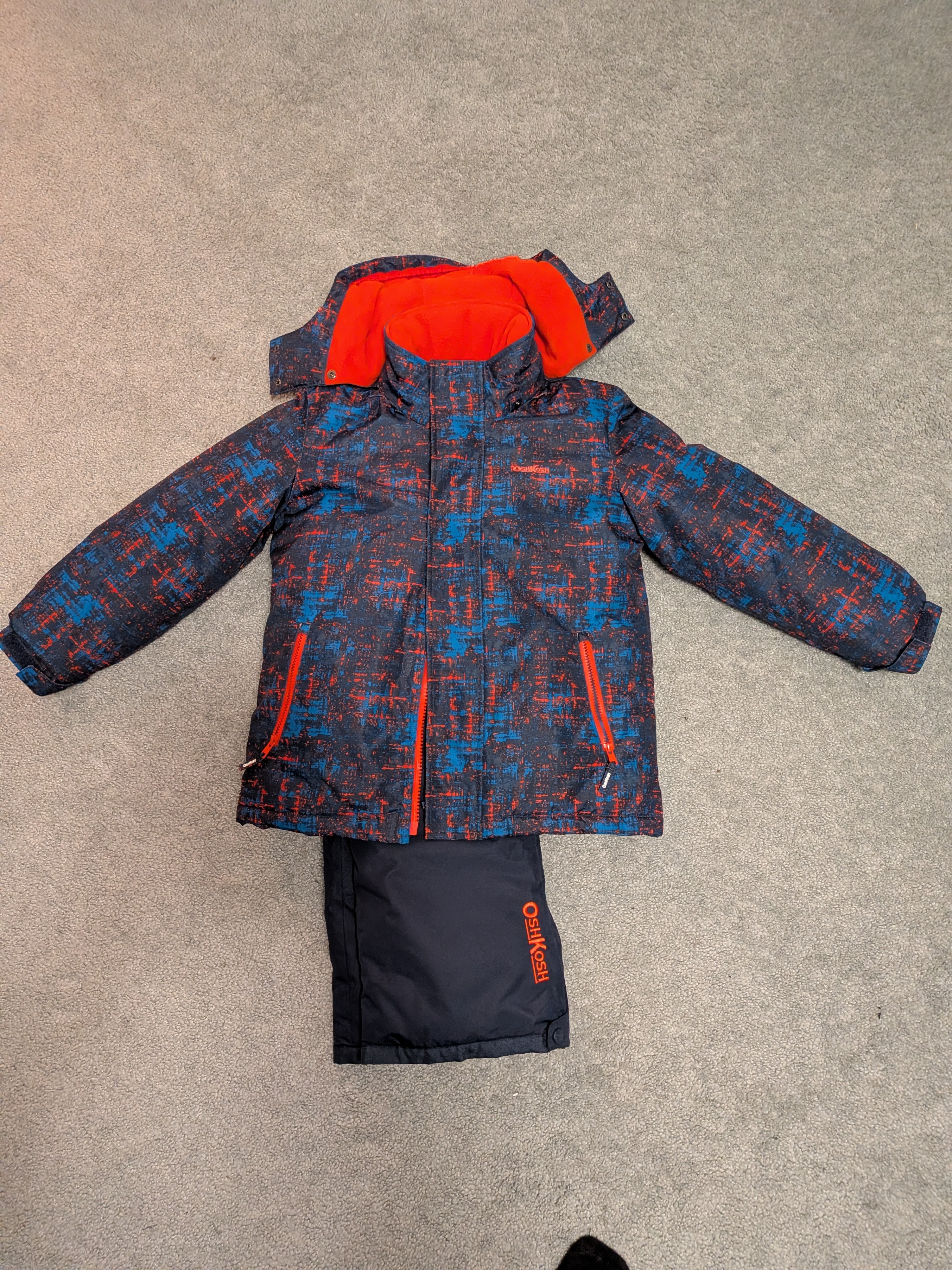 OshKosh B'gosh Size 8 Winter Snow Suit