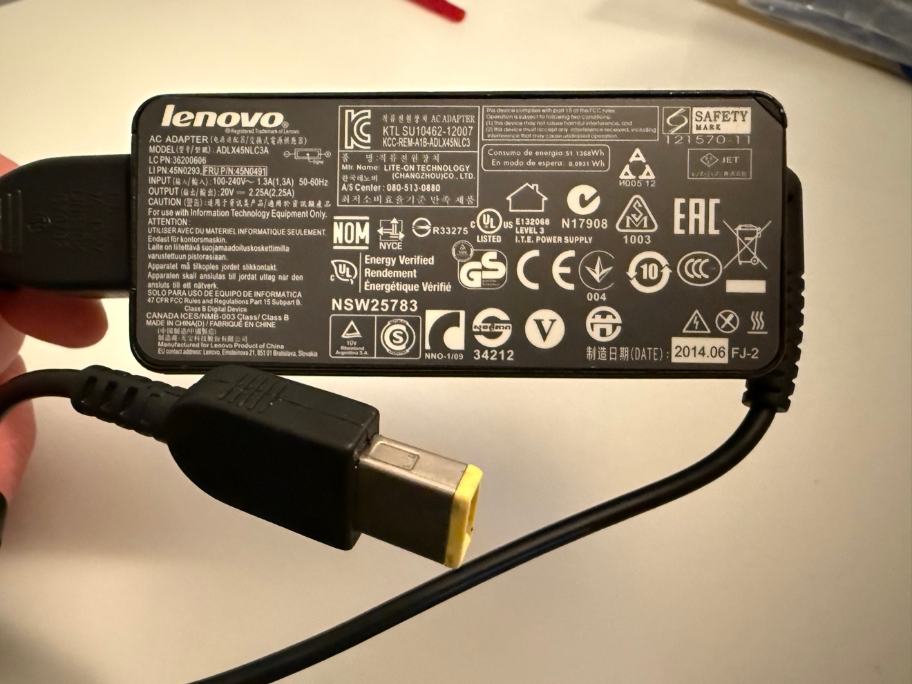 Lenovo 45W Laptop Charger ADLX45NLC3A - Genuine OEM - photo 2