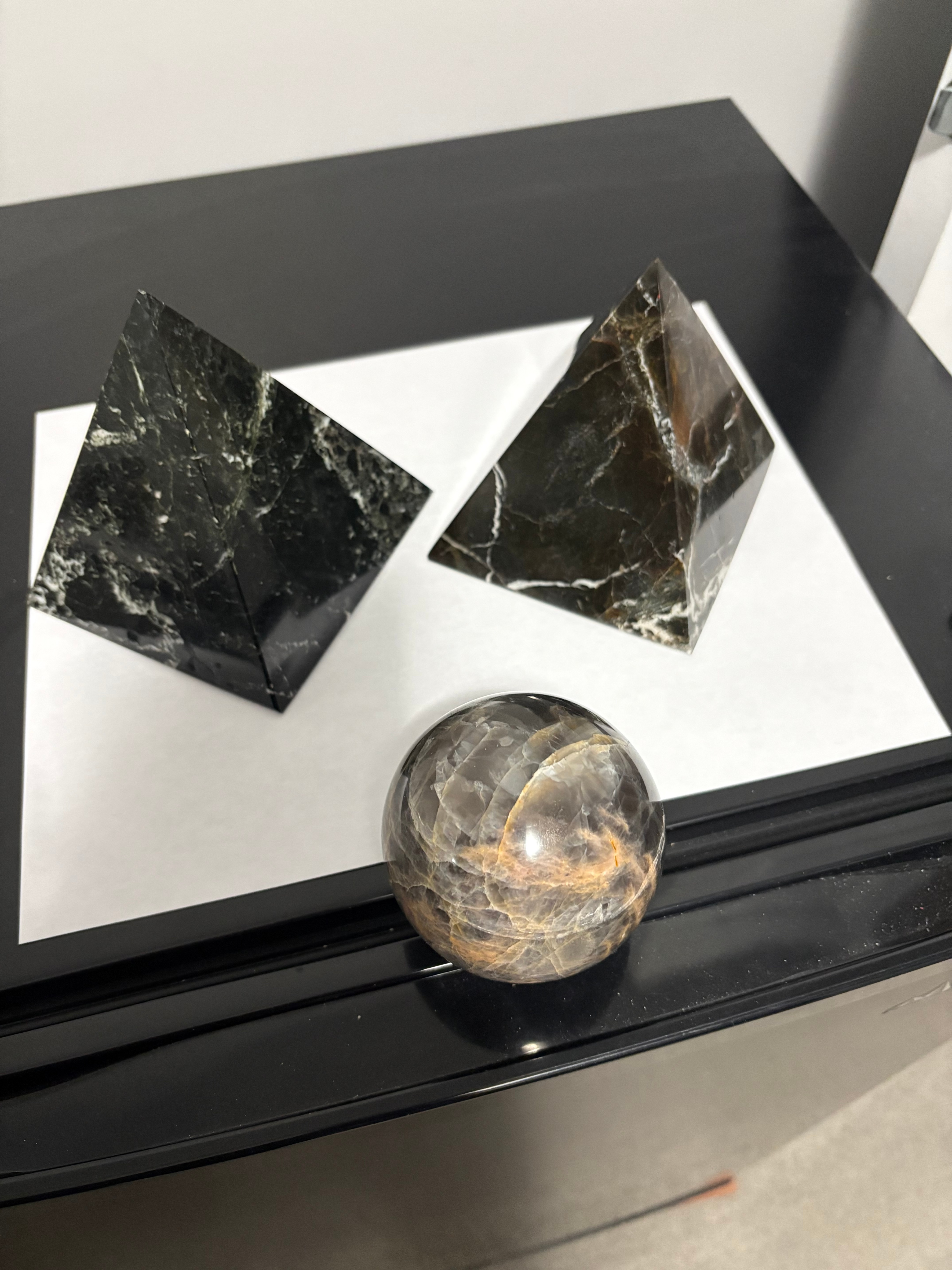 Solid GemStone Black Marble pyramid and sphere set