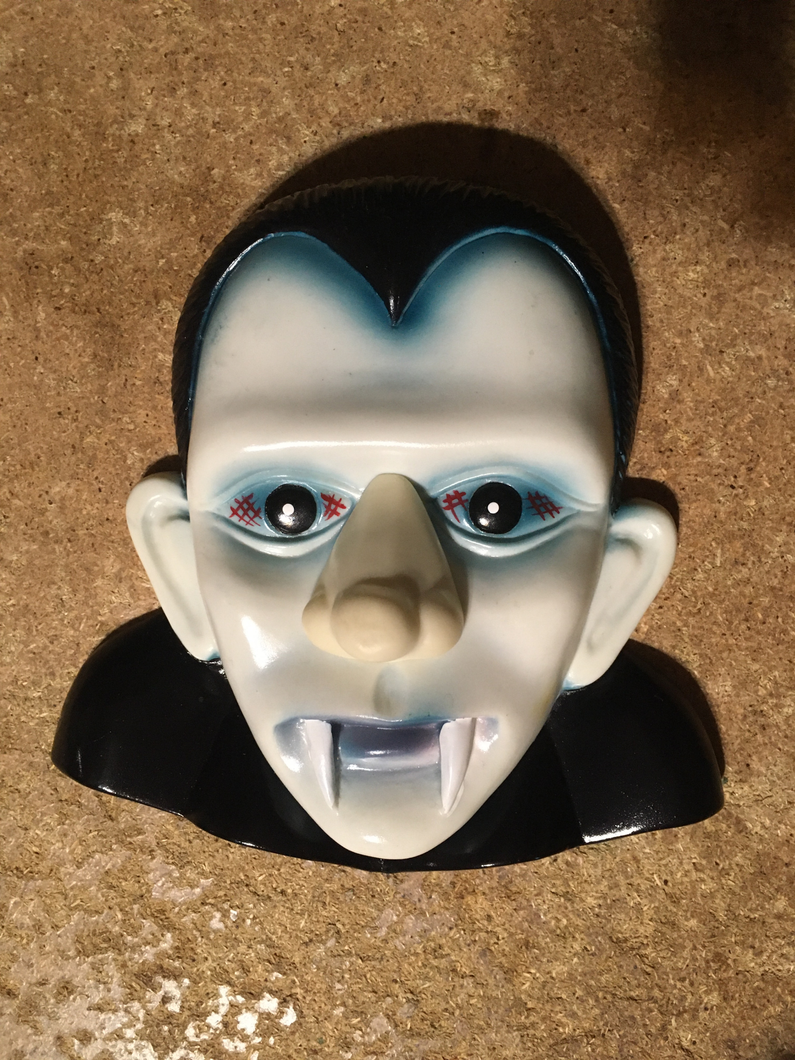 VINTAGE CELEBRATIONS SILVESTRI LIGHT EERIE SOUND DRACULA VAMPIRE