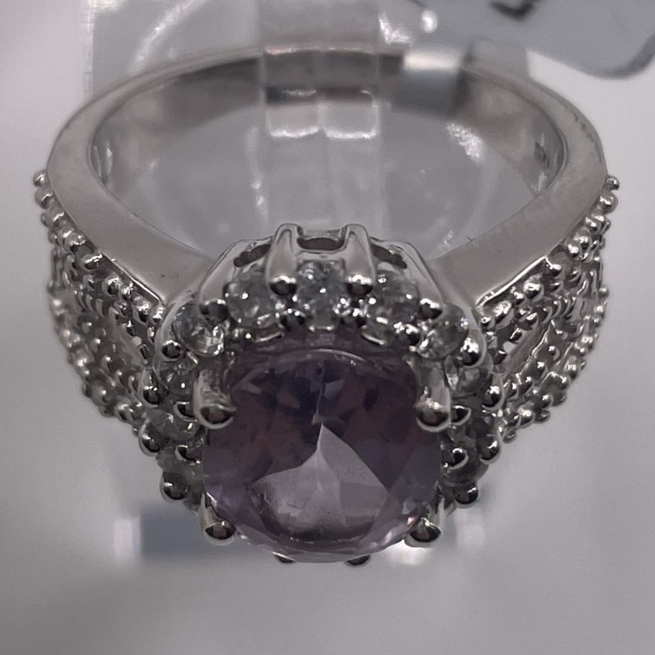 Amethyst & Cubic Zirconia Sterling Silver Ring (Size 7) - photo 5