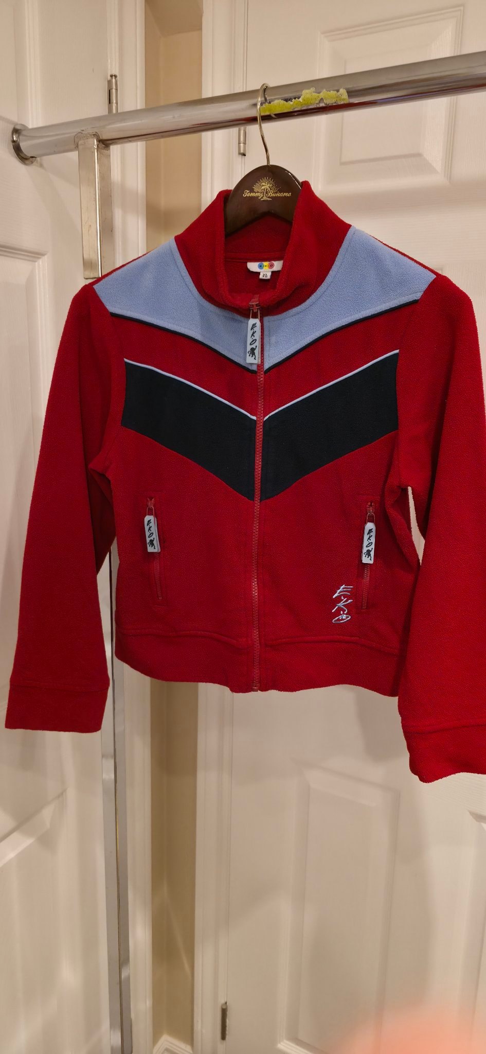 Kids Eiko red and blue chevron fleece zip jacket size XL