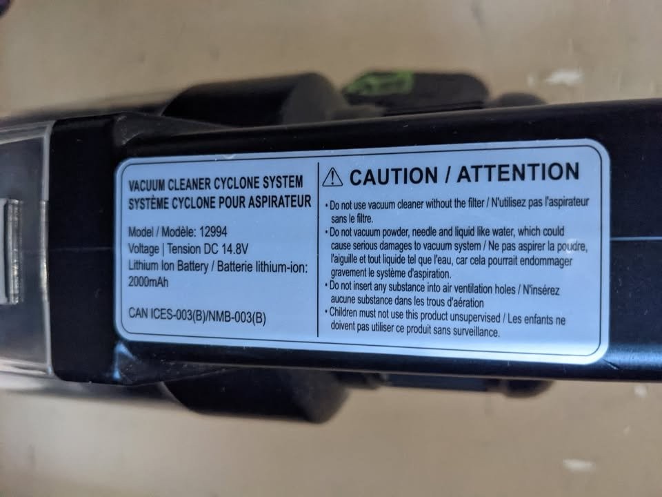 Portable VACUUM, recharge-able, perfect for automobile - photo 5