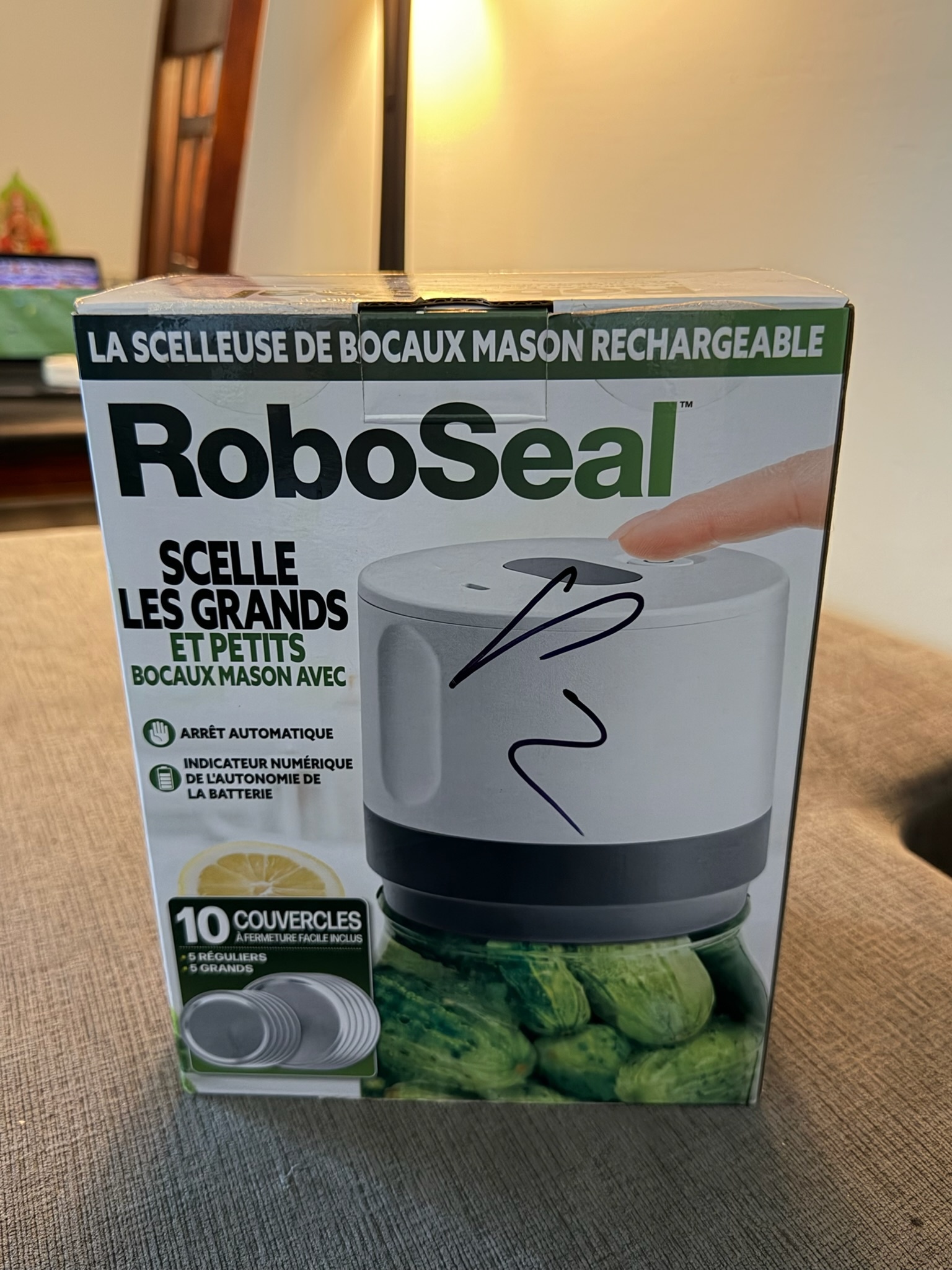 RoboSeal Electric Mason Jar Vacuum Sealer - photo 2