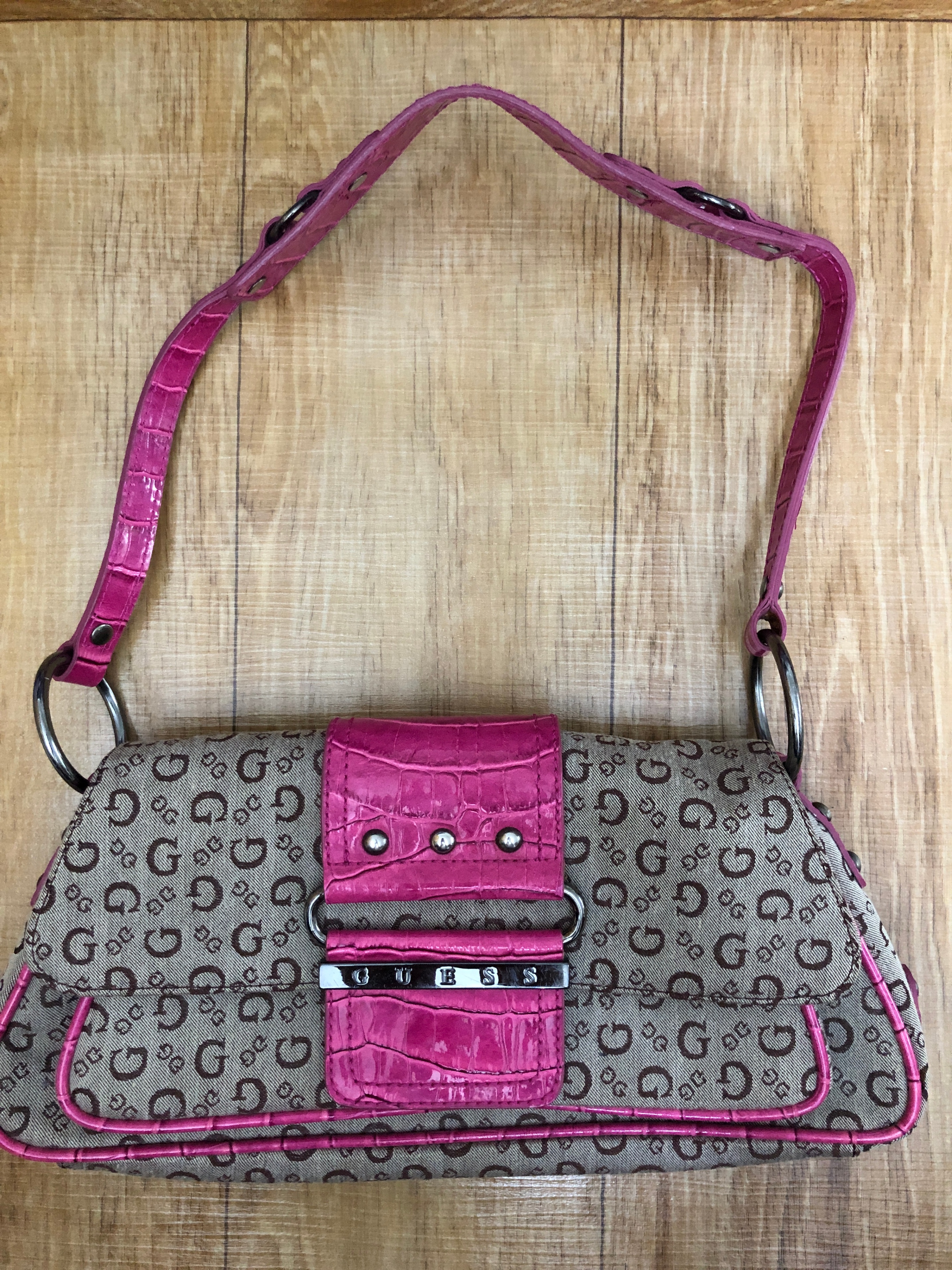 Like New! Guess Monogram Shoulder Bag