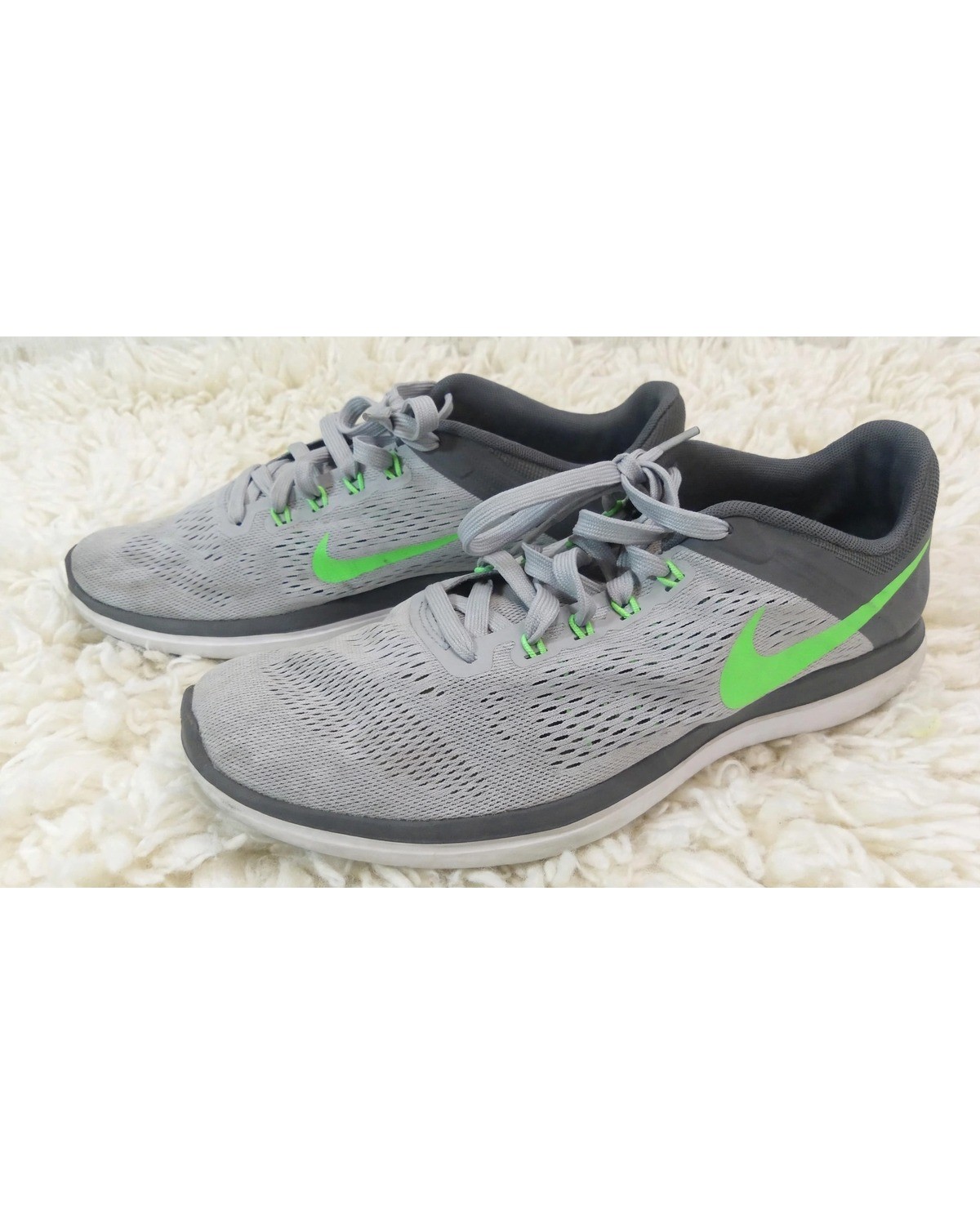 Nike Flex Run Men's Running Shoes Size 10 Grey Volt