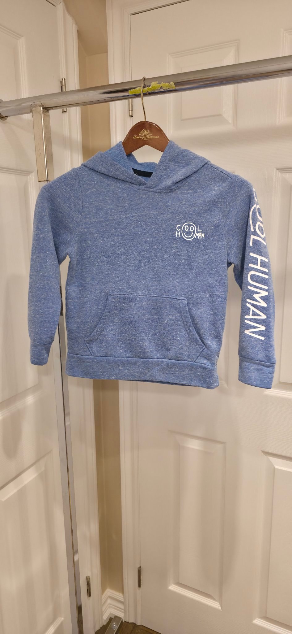 Kids Old Navy COOL HUMAN hoodie size S (6-7)