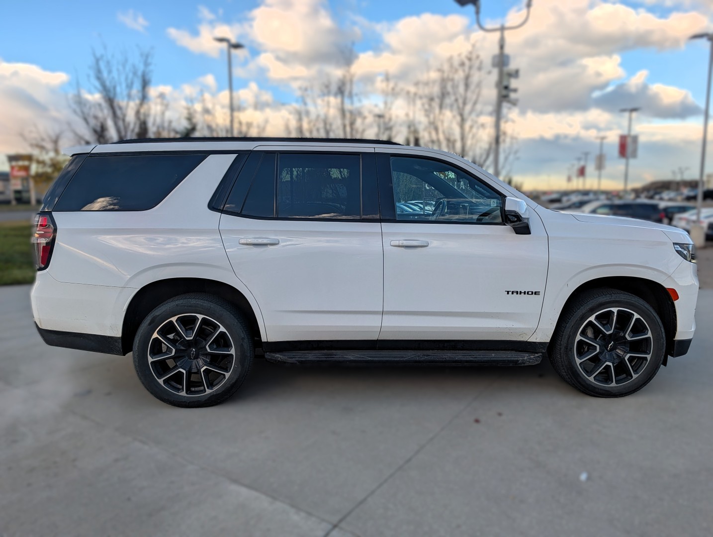 2022 Chevrolet Tahoe RST - photo 5